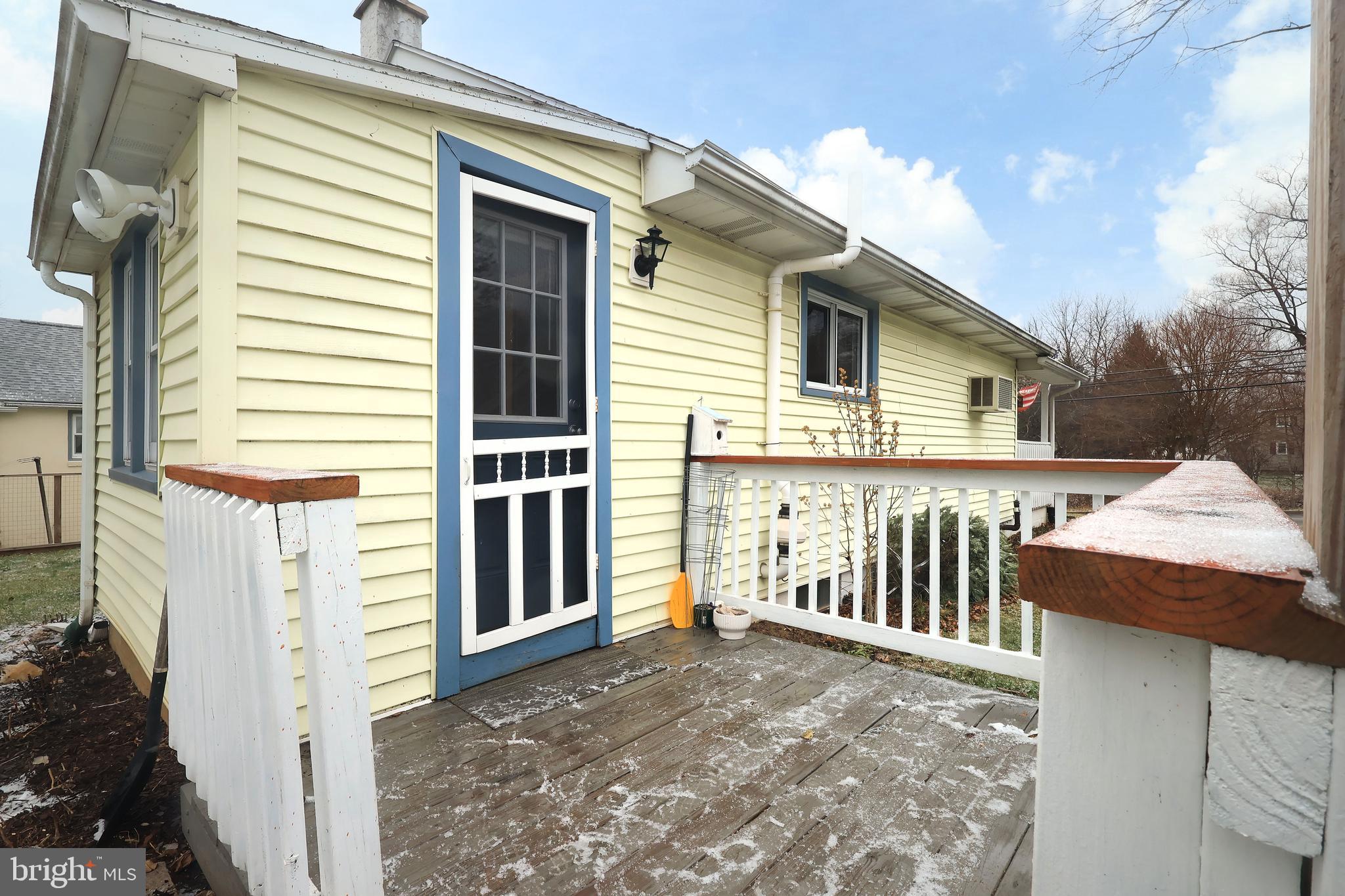 PINE GROVE MILLS - Residential