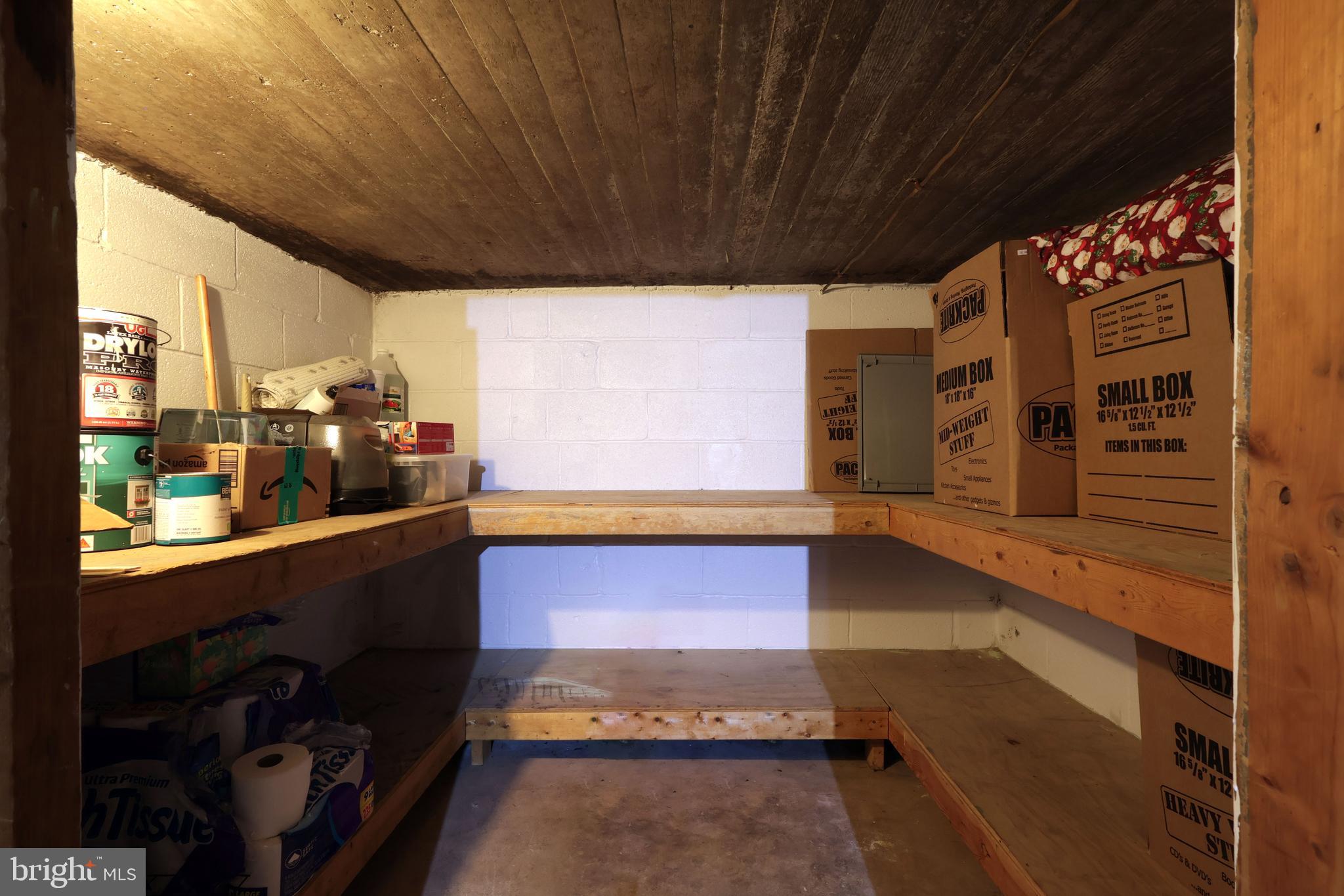 PINE GROVE MILLS - Residential