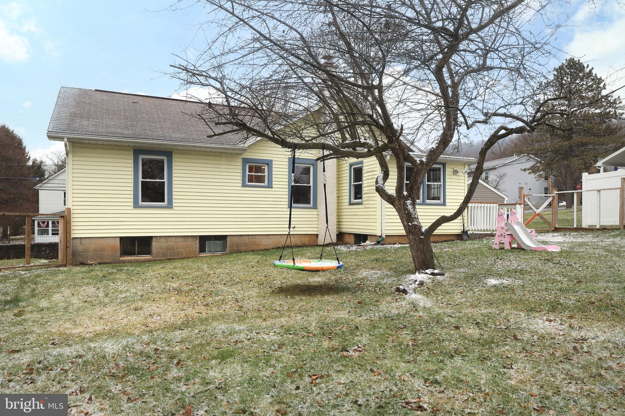 PINE GROVE MILLS - Residential