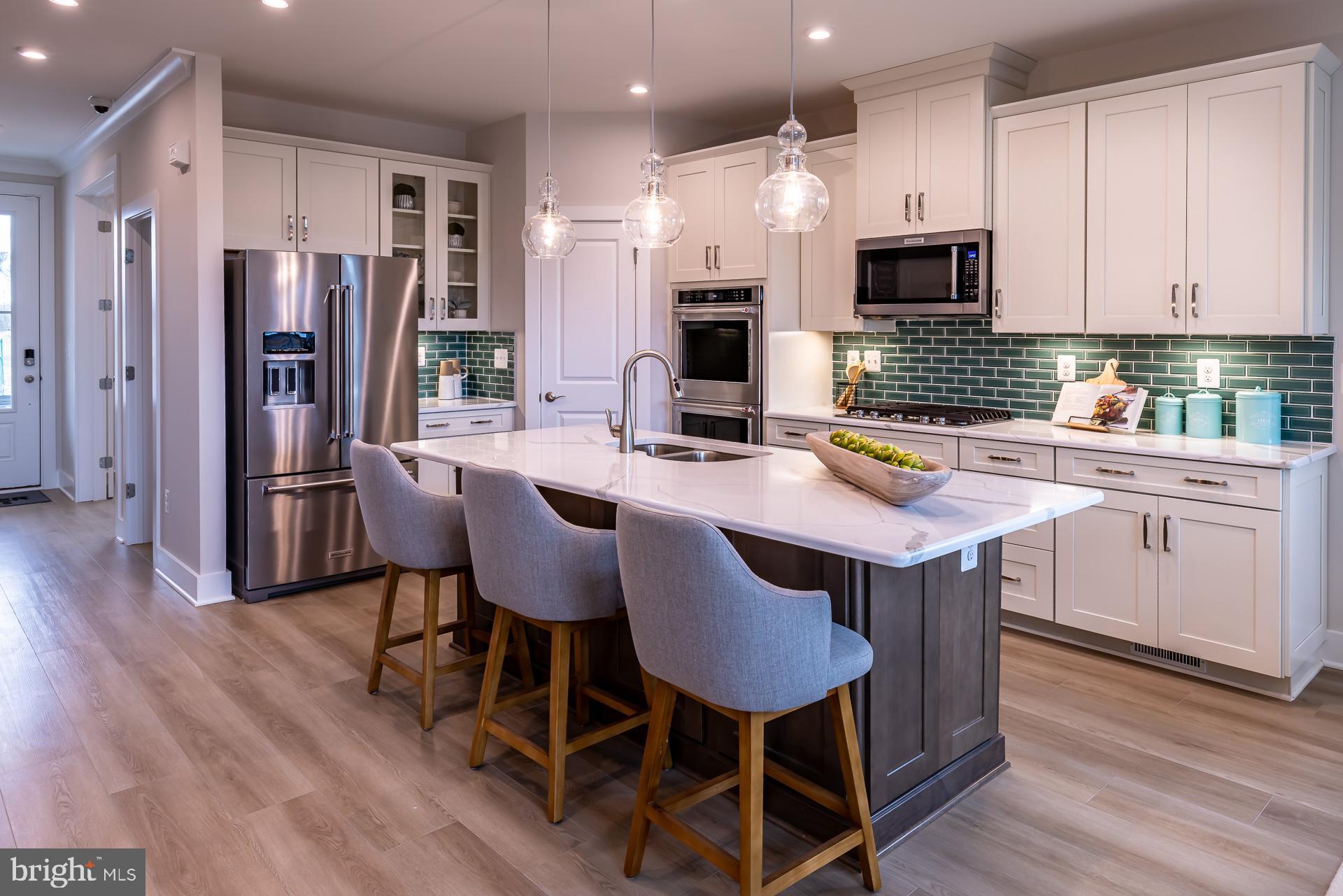 22008 HEARTWOOD CIRCLE