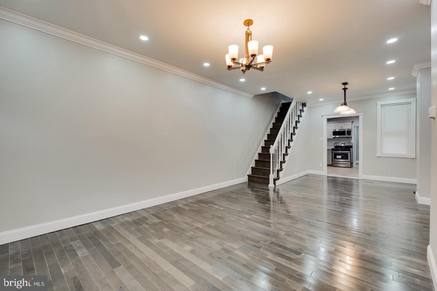 OLDE KENSINGTON - Residential Lease