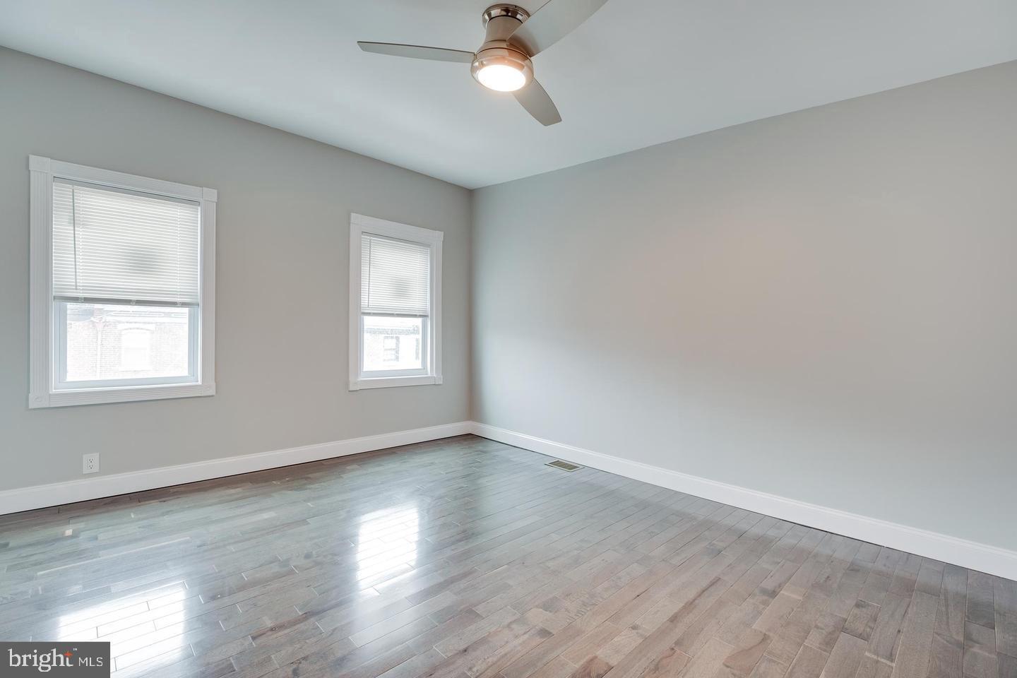 OLDE KENSINGTON - Residential Lease