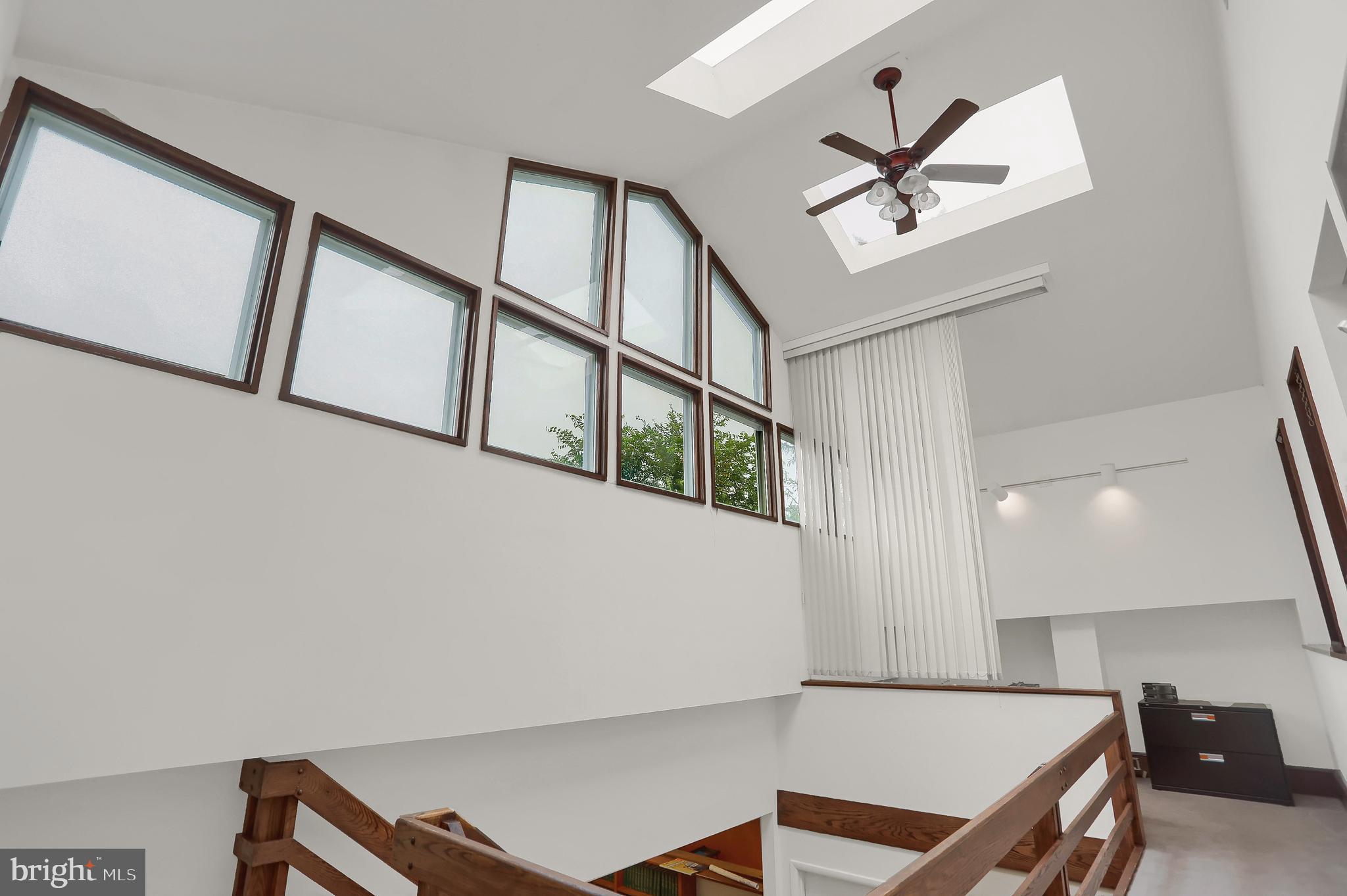 HISTORIC DISTRICT-BELLEFONTE - Commercial Sale