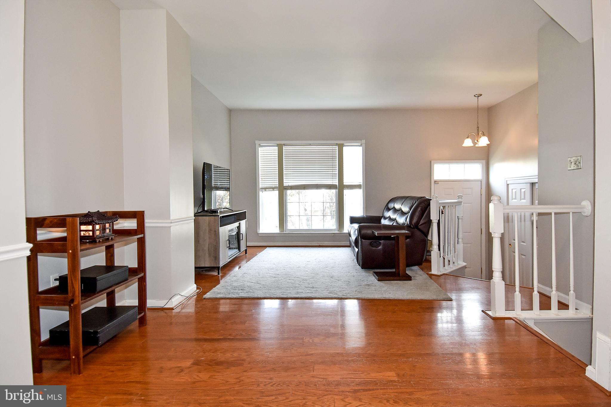 PRINCE WILLIAM COMMONS - Residential Lease