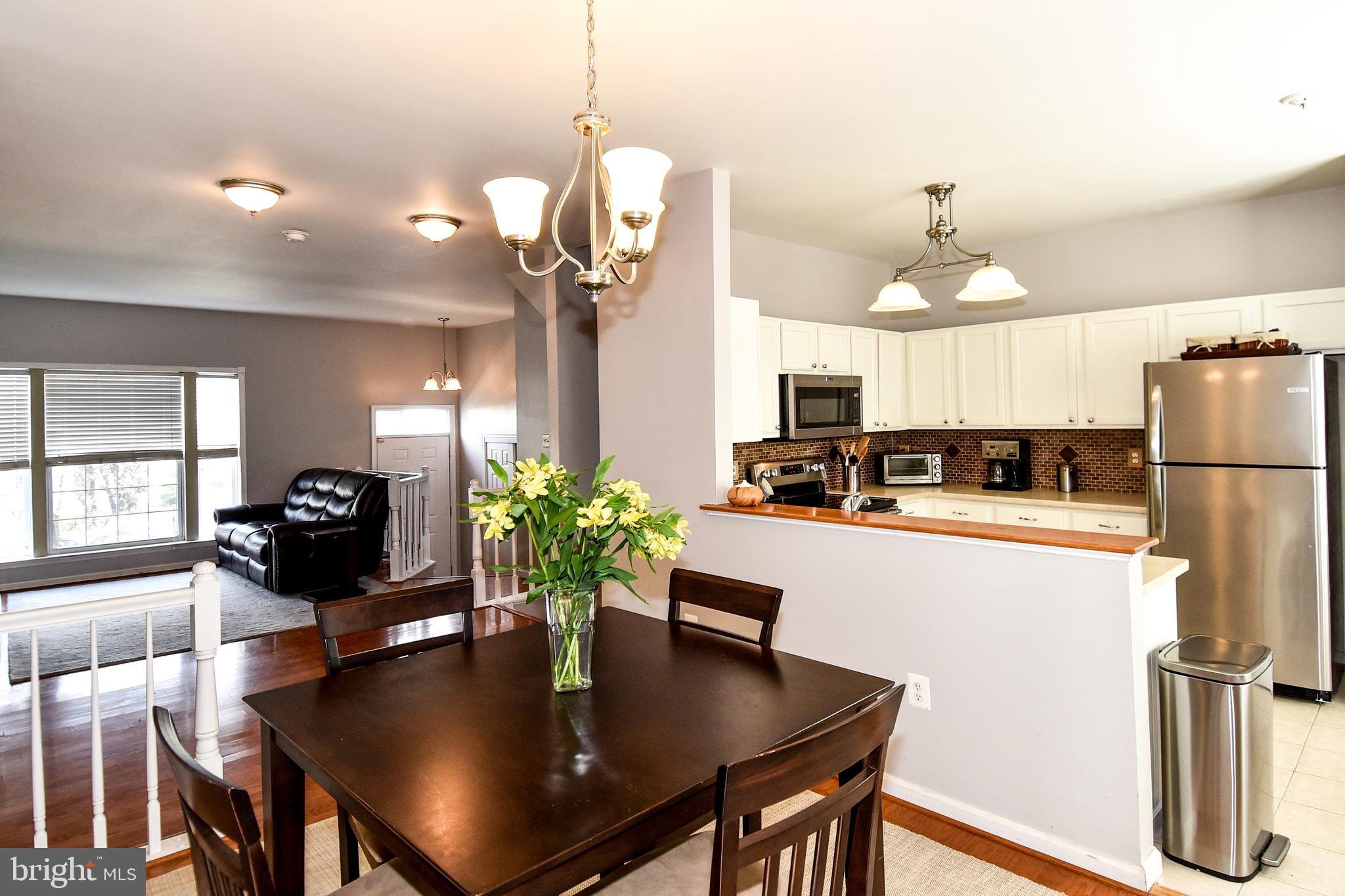 PRINCE WILLIAM COMMONS - Residential Lease