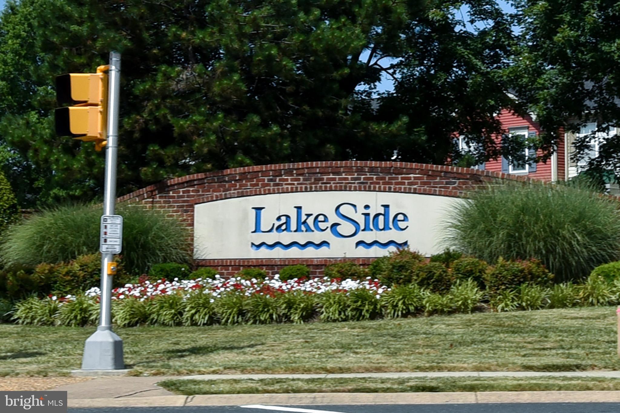 PRINCE WILLIAM COMMONS - Residential Lease