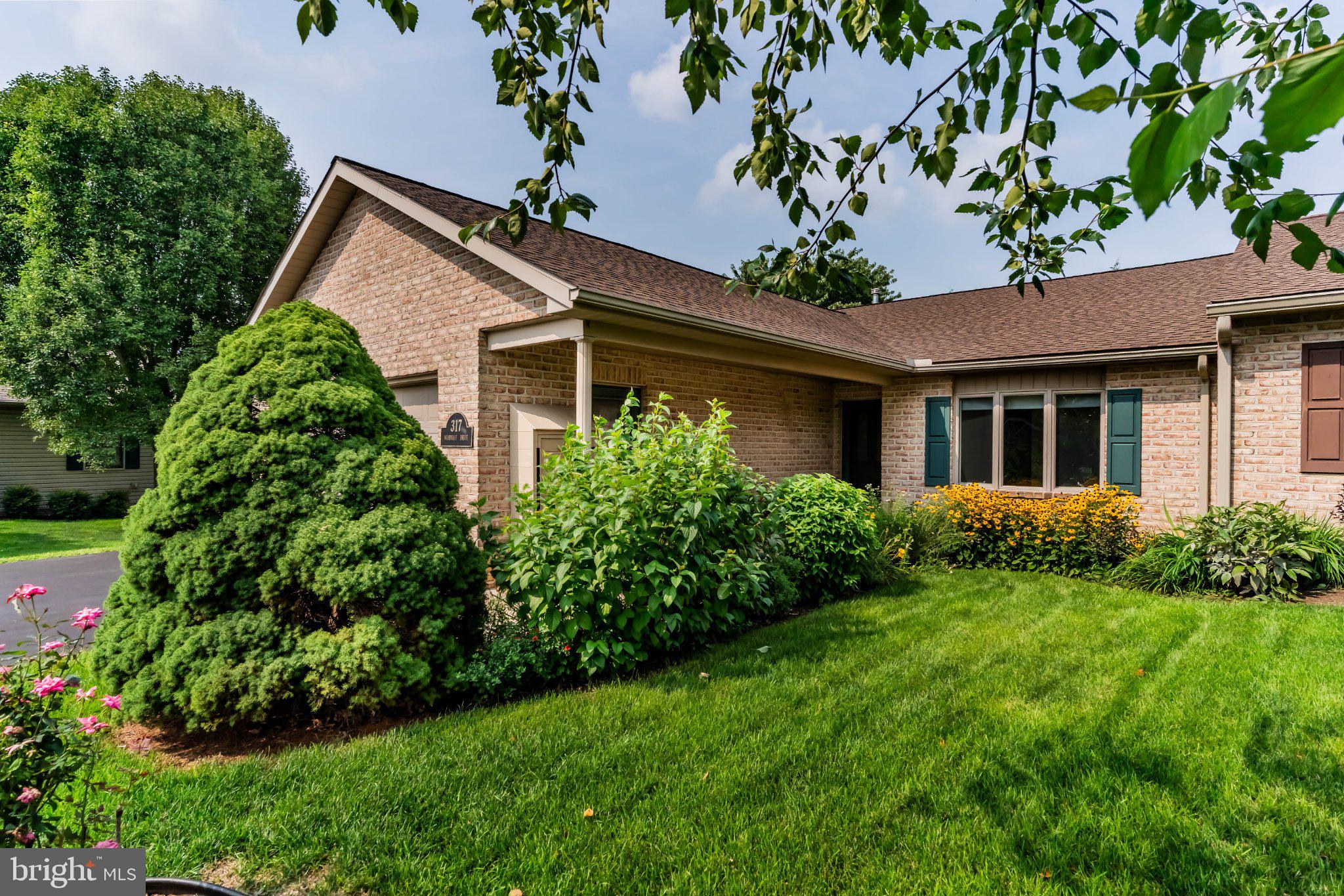 317 WOODVALE DRIVE