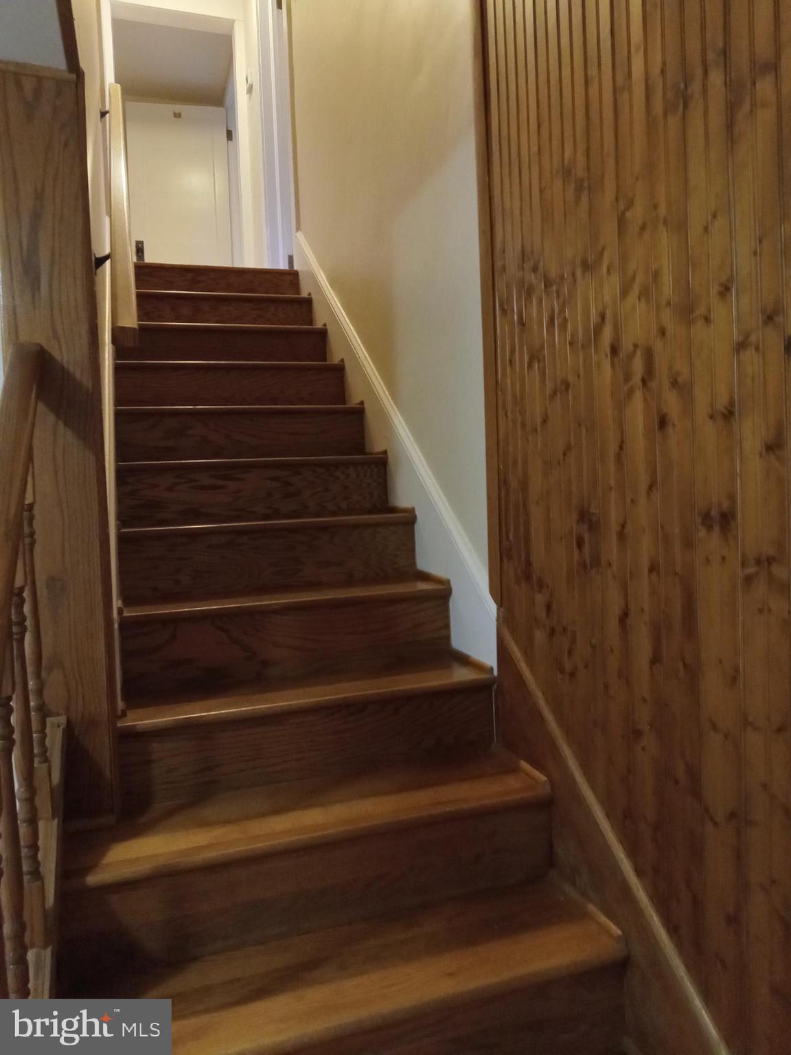 MAUGANSVILLE - Residential Lease