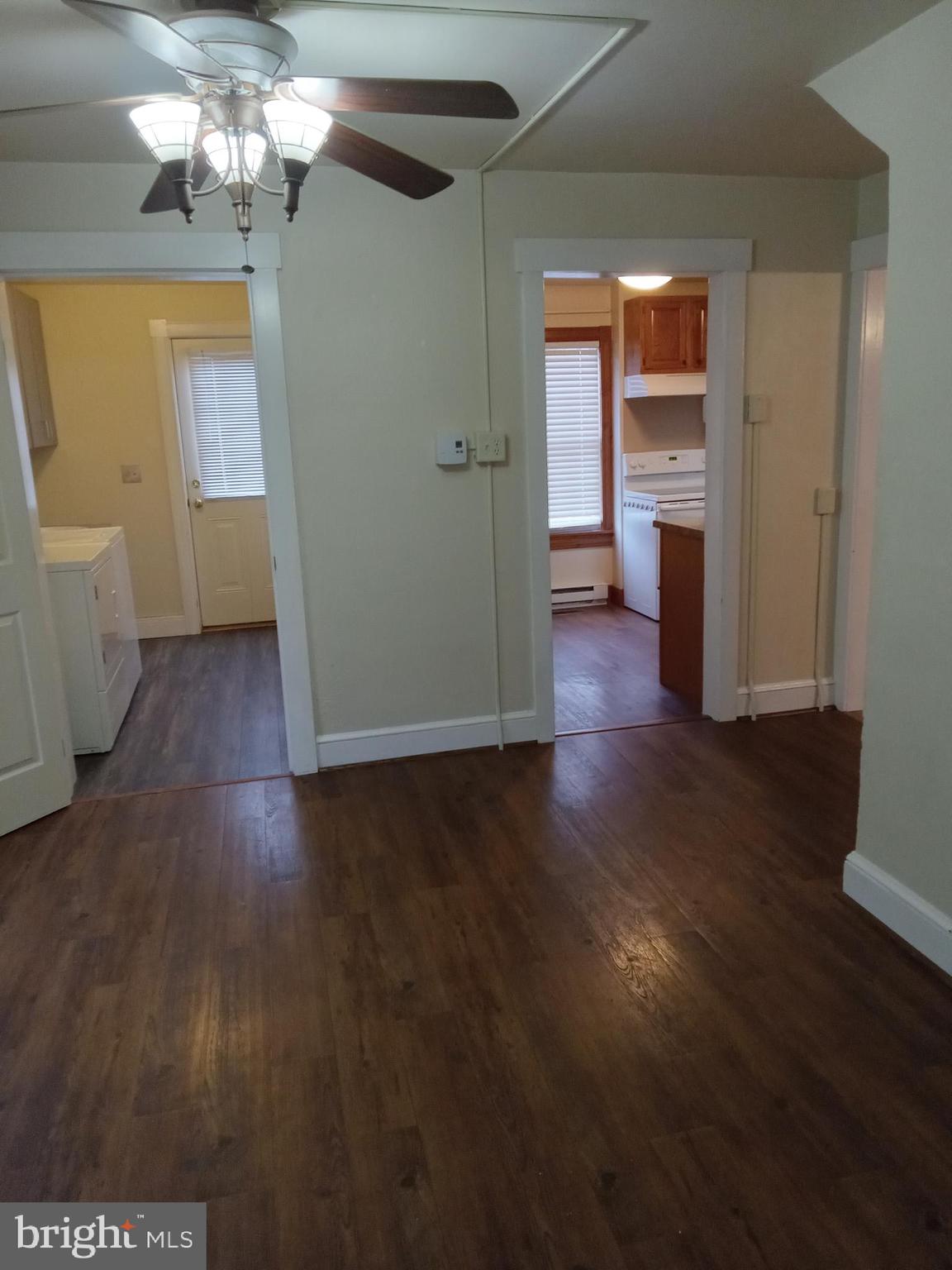 MAUGANSVILLE - Residential Lease