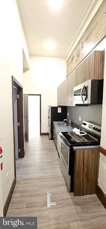 TEMPLE UNIVERSITY - Commercial Sale