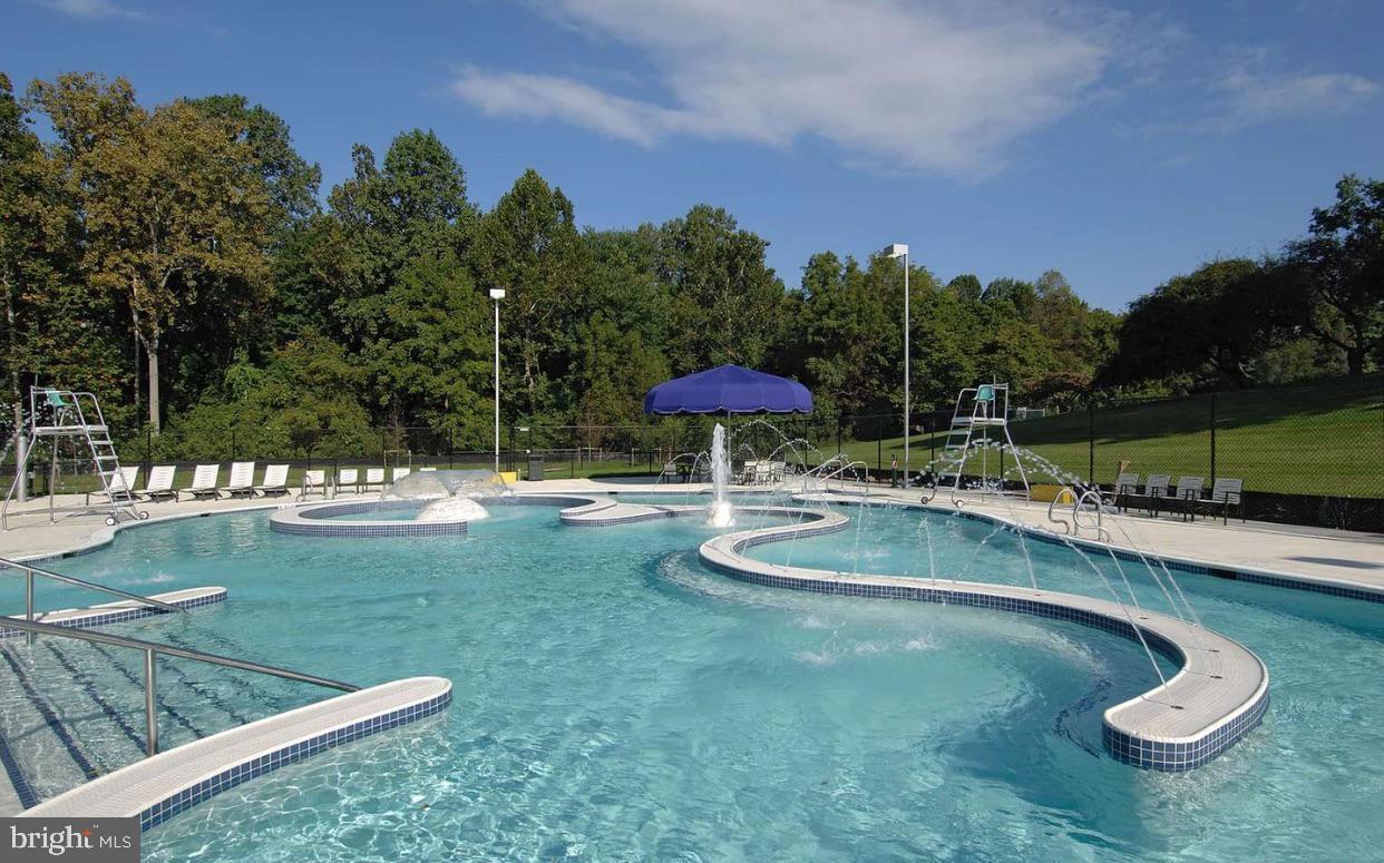 MONTROSE - Residential Lease