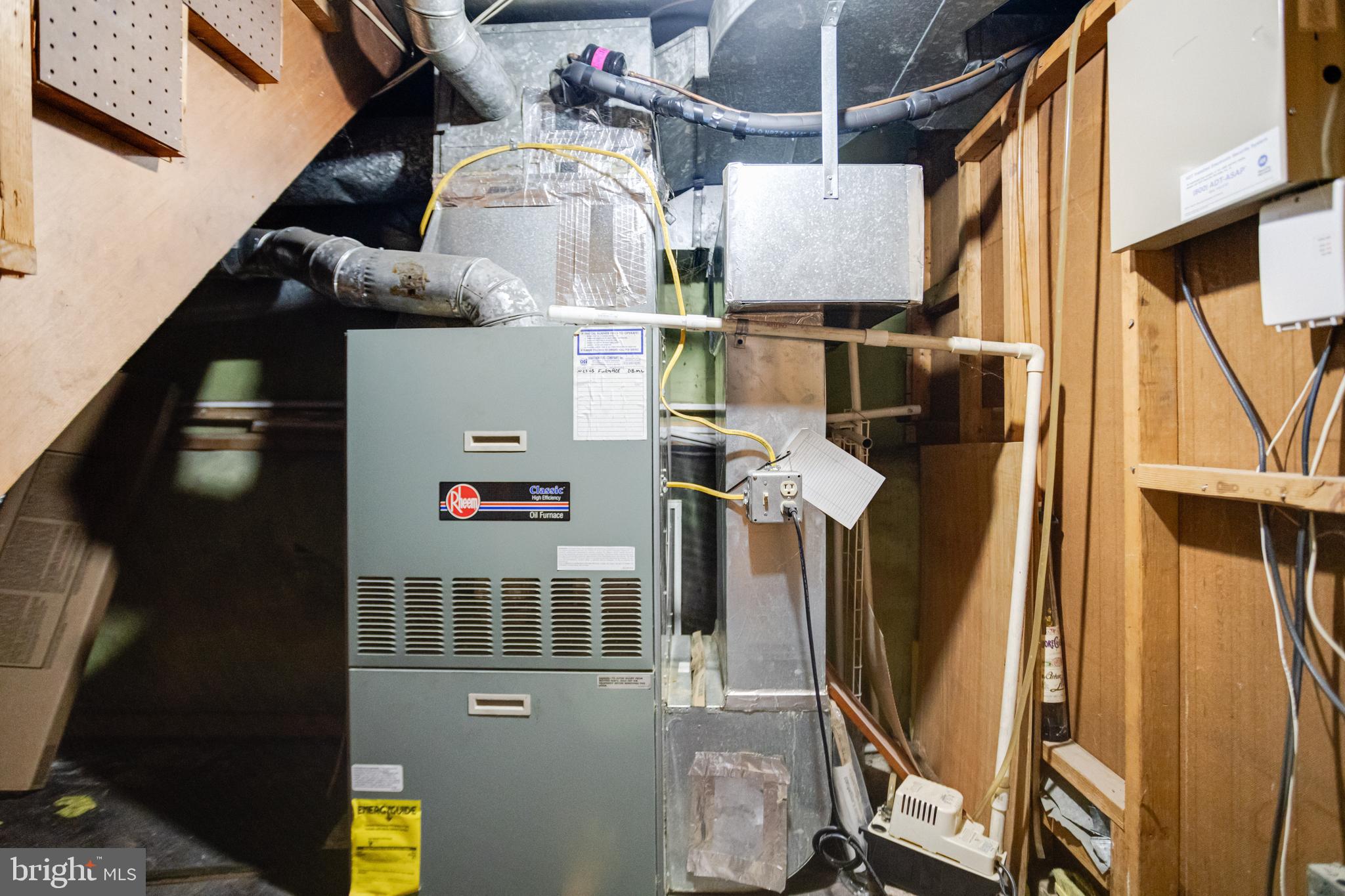 WASHINGTON VILLAGE - Residential