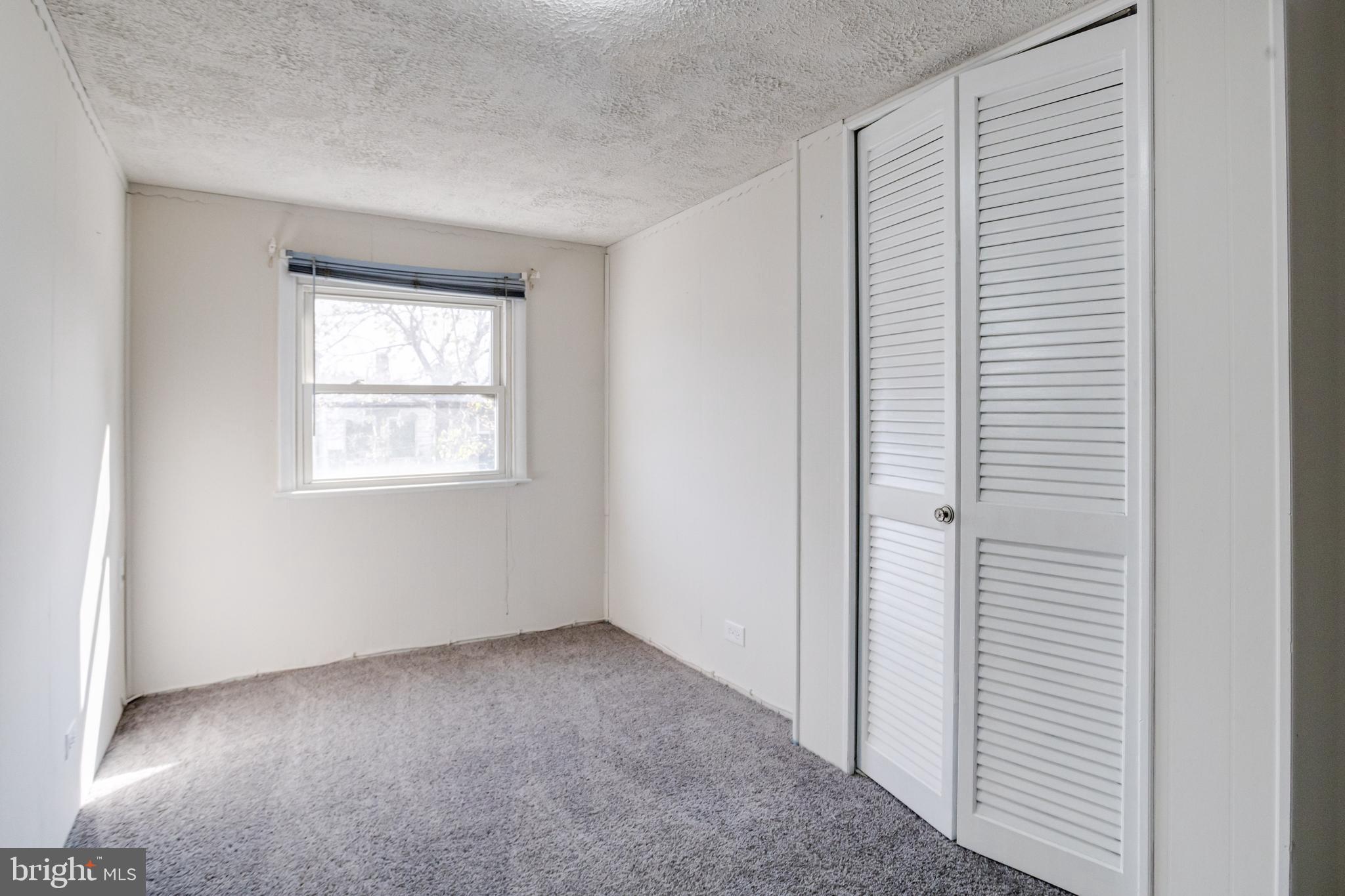 WASHINGTON VILLAGE - Residential