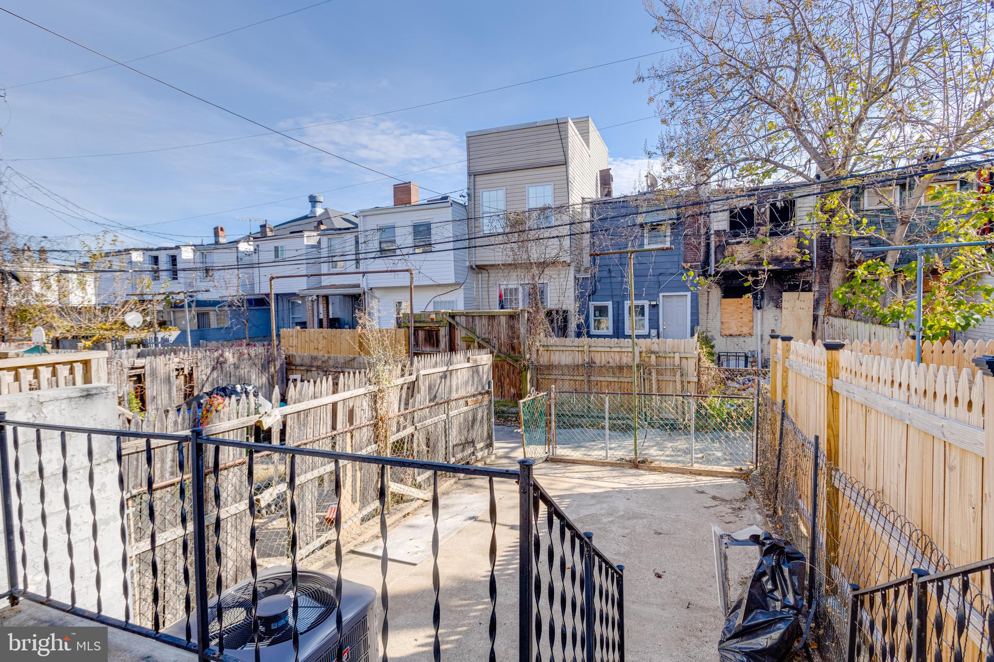 WASHINGTON VILLAGE - Residential