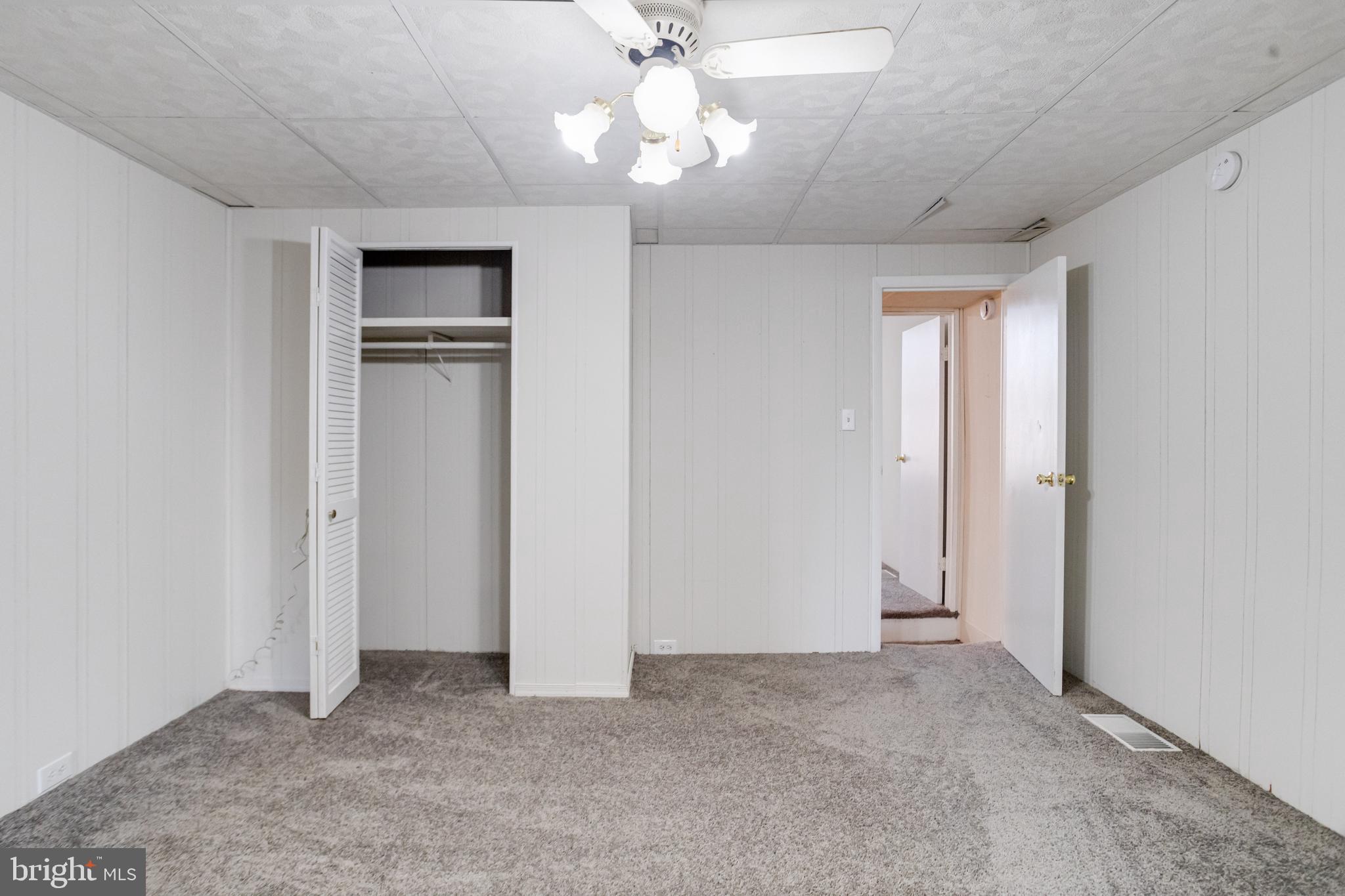 WASHINGTON VILLAGE - Residential