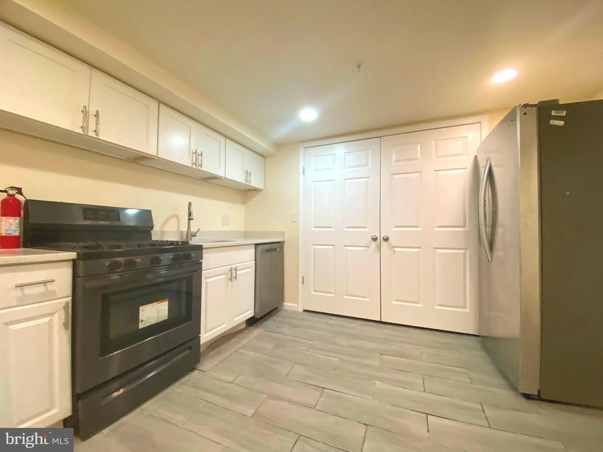 2710 DOTHAN PLAZA UNIT 1