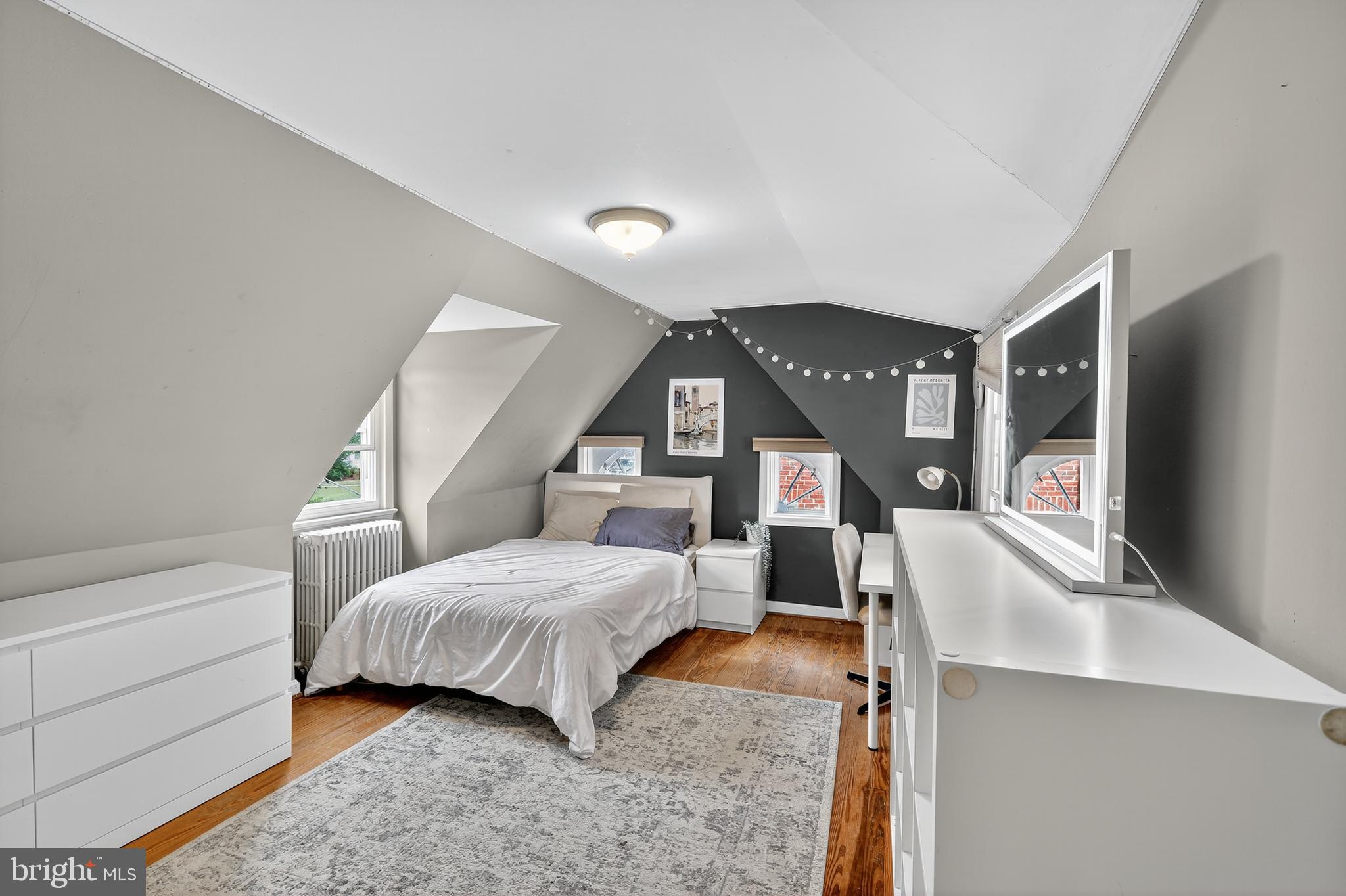 INDIAN SPRING PARK - Residential