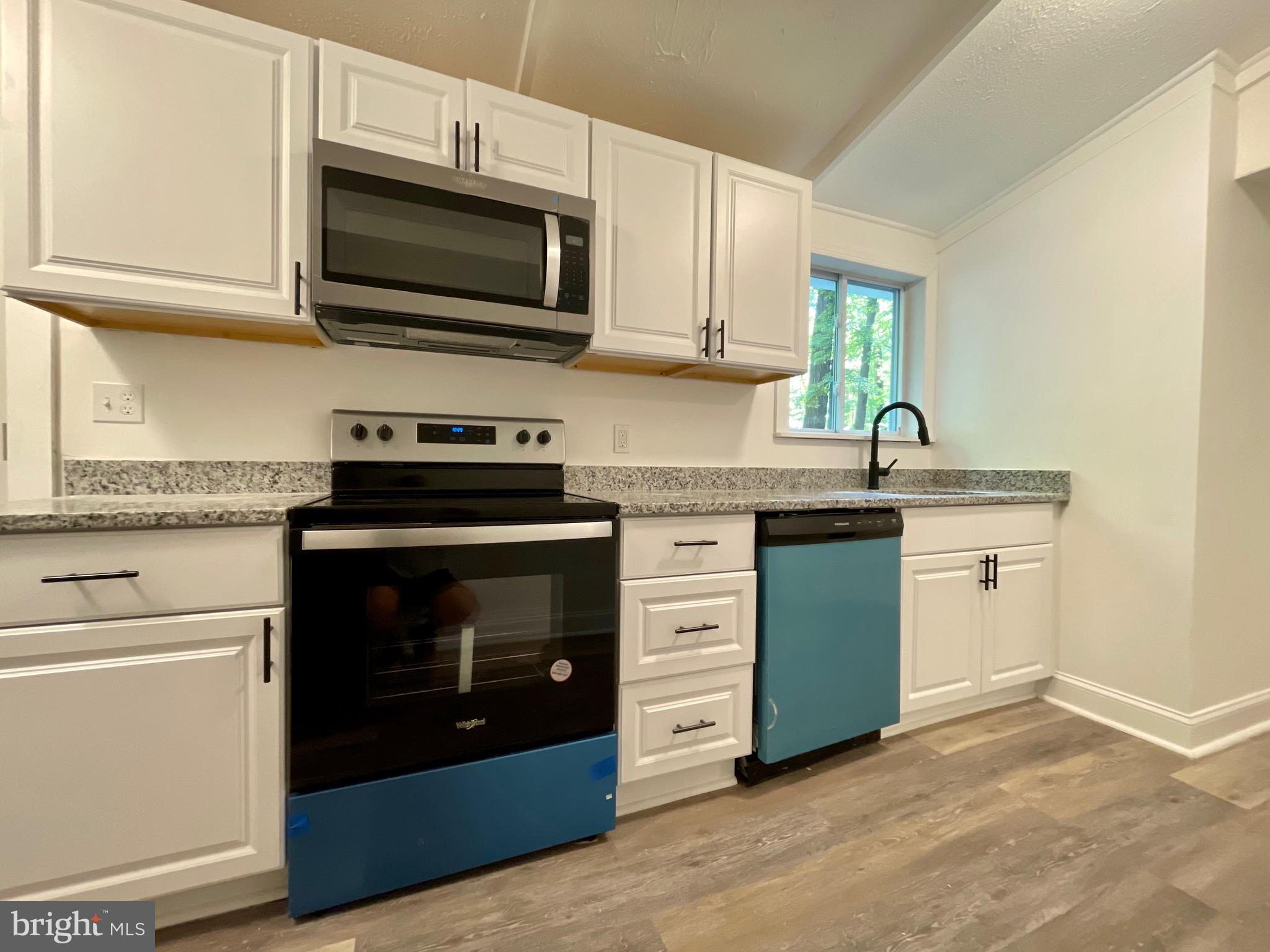 WESTRIDGE HILLS - Residential