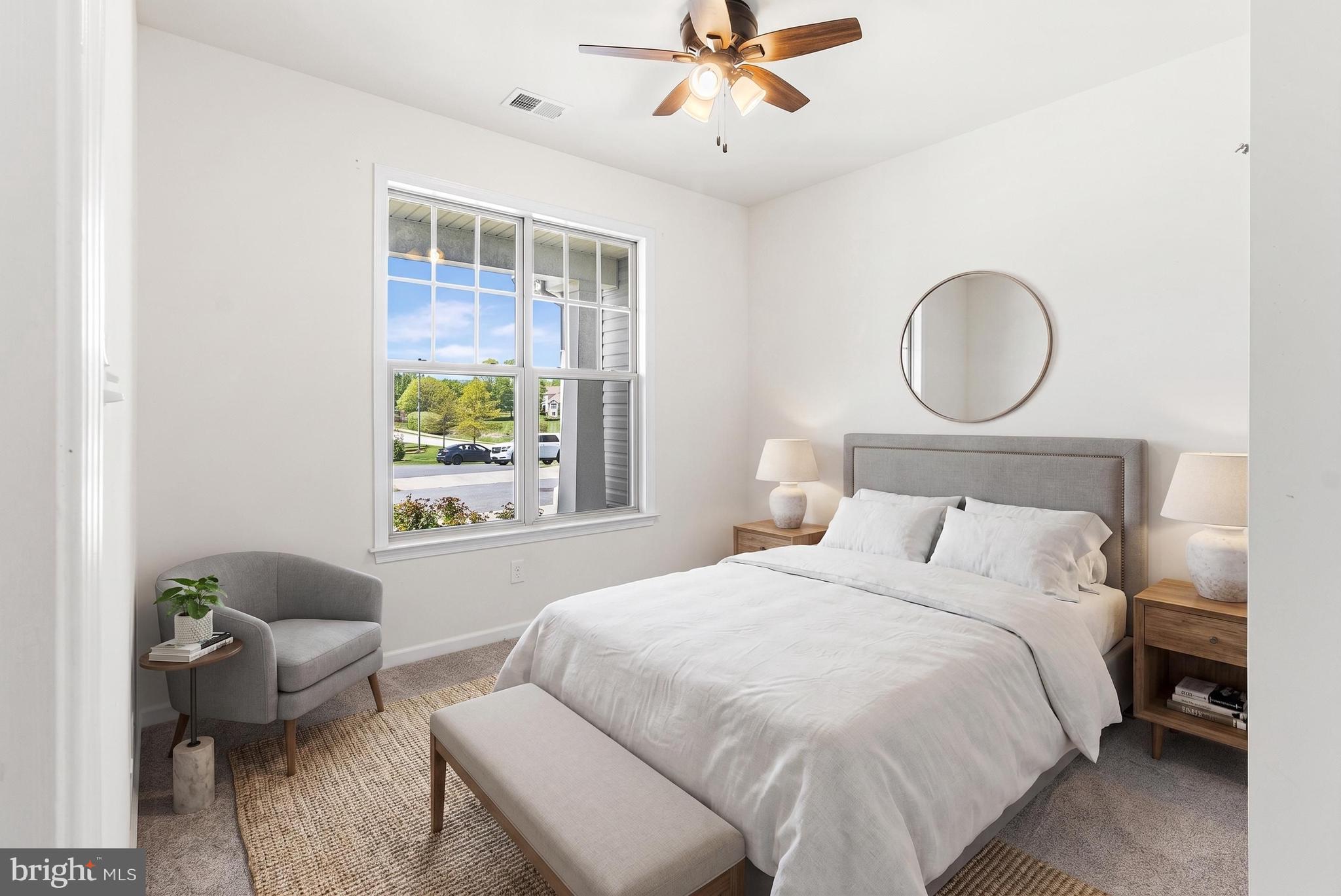 HARLOW POINTE - Residential