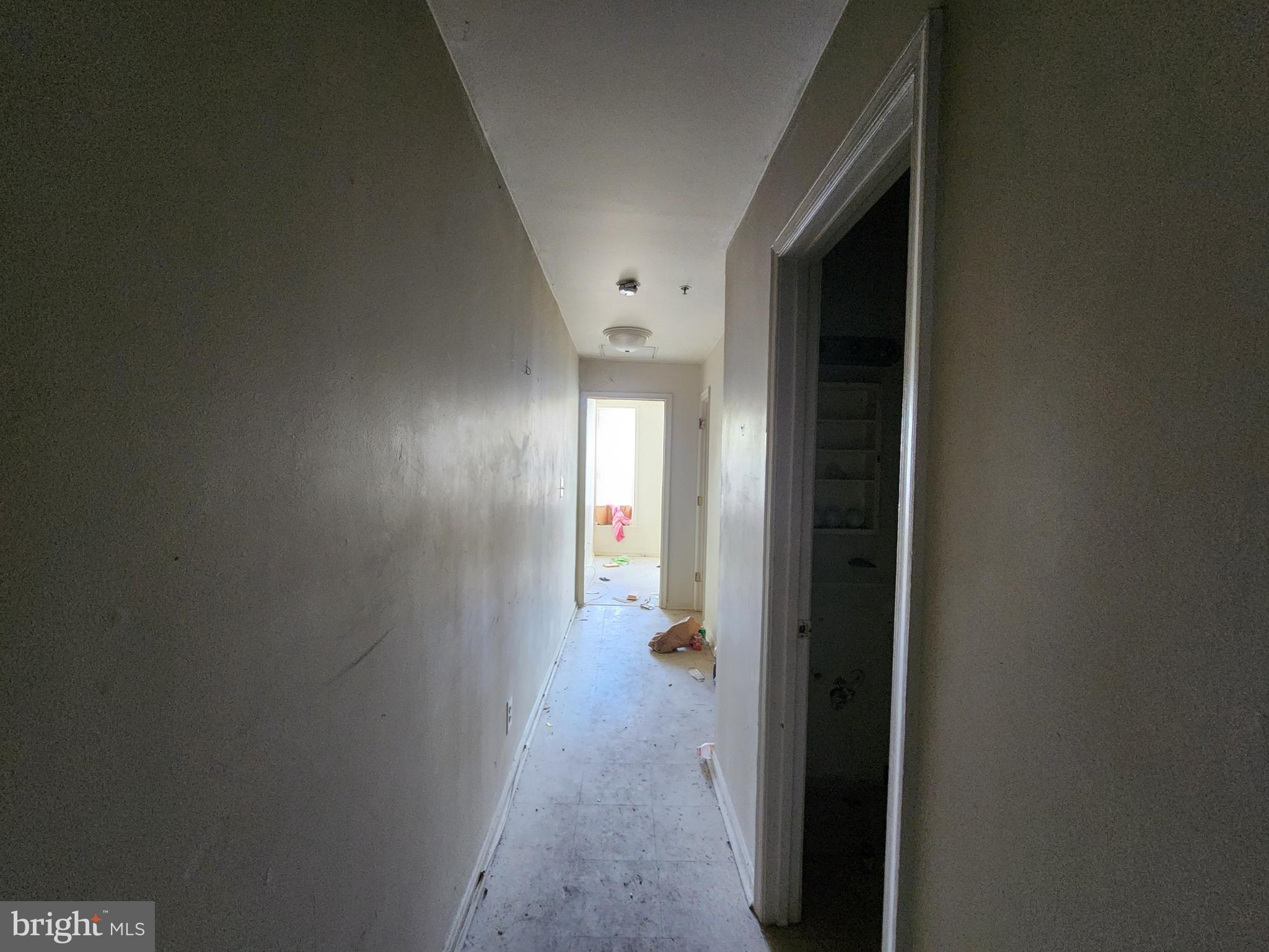 SANDTOWN-WINCHESTER - Residential