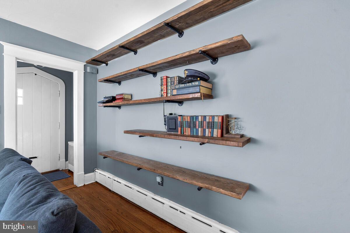 ANNAPOLIS - Residential