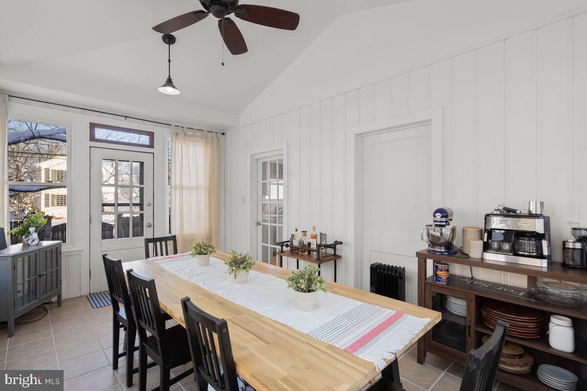 ANNAPOLIS - Residential