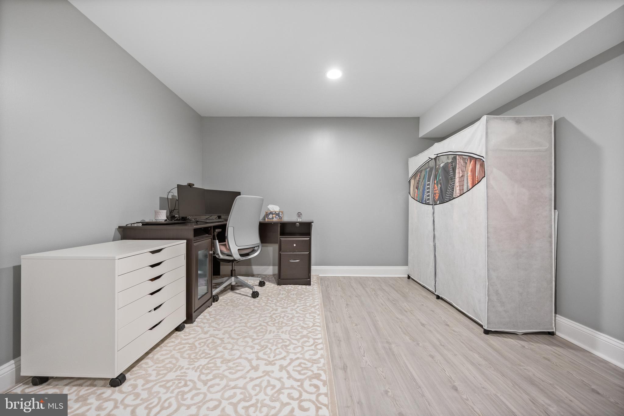 PERRY HALL VILLAGE - Residential