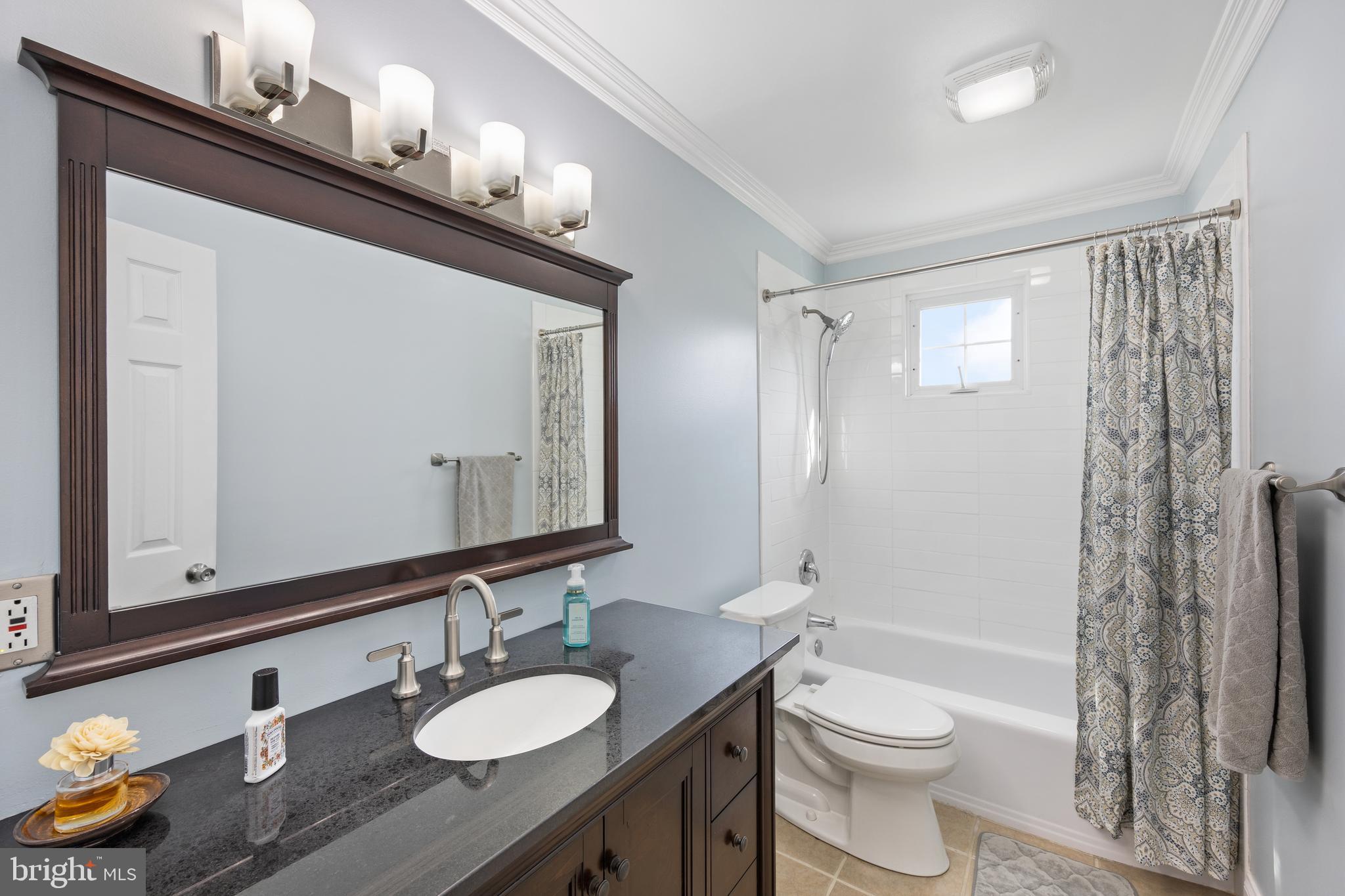 PERRY HALL VILLAGE - Residential