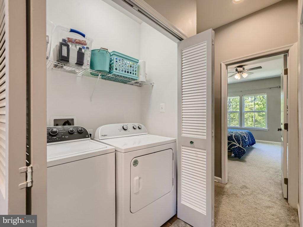 CREEKSIDE VILLAGE AT TANYARD SPRINGS - Residential