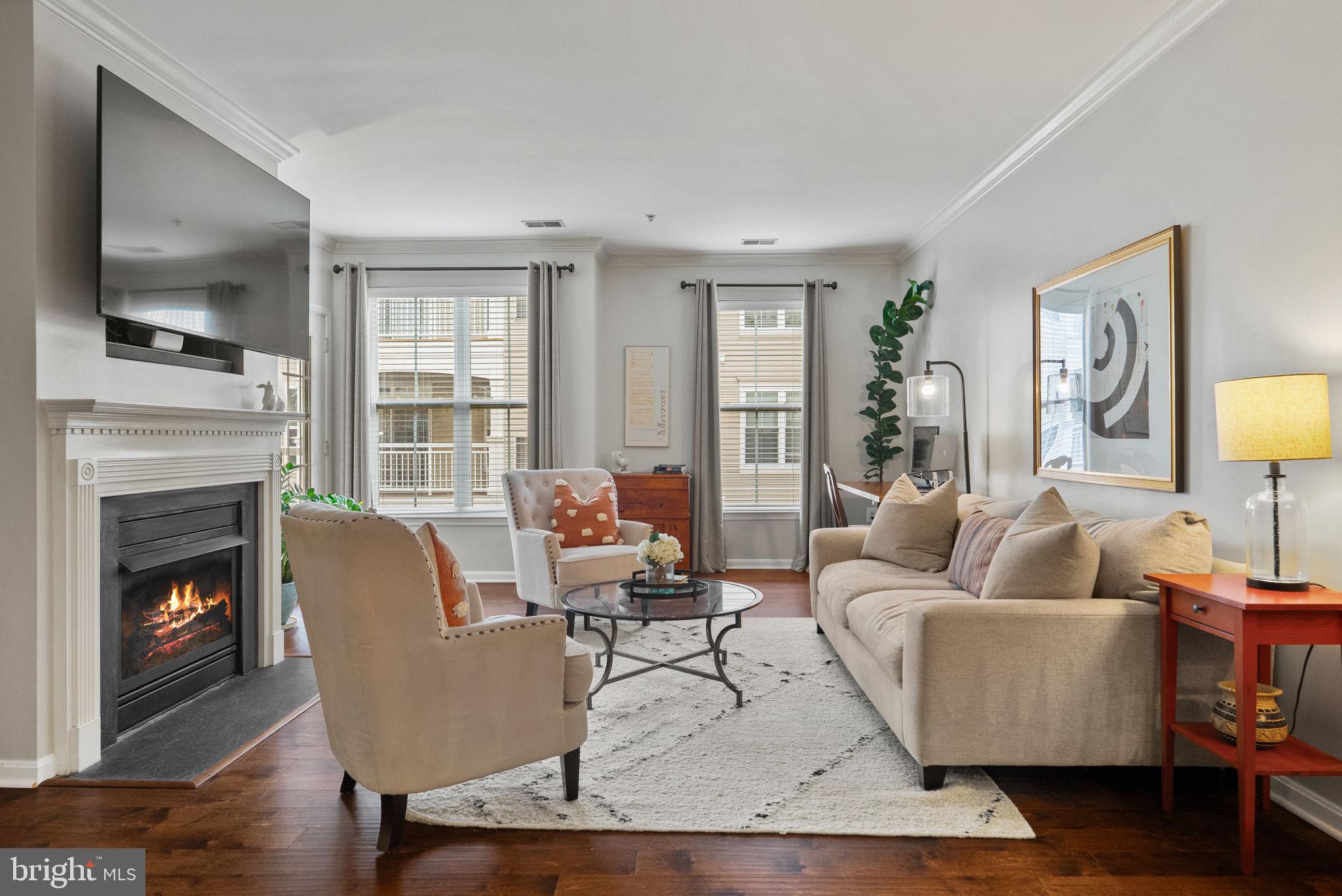 5108 DONOVAN DRIVE 305