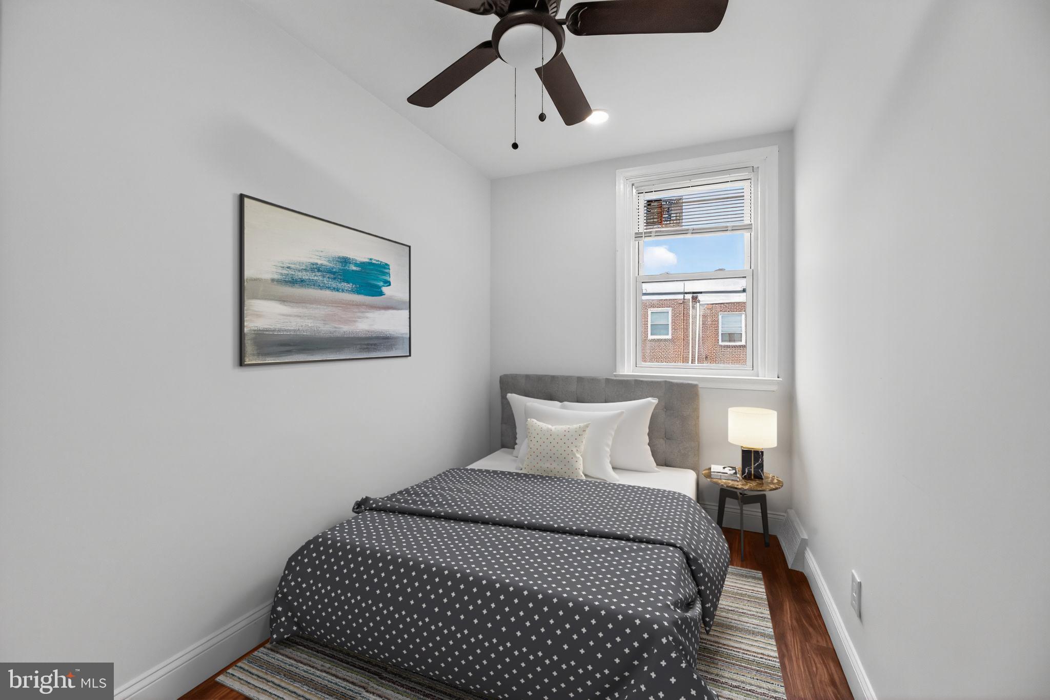 LAWNDALE - Residential