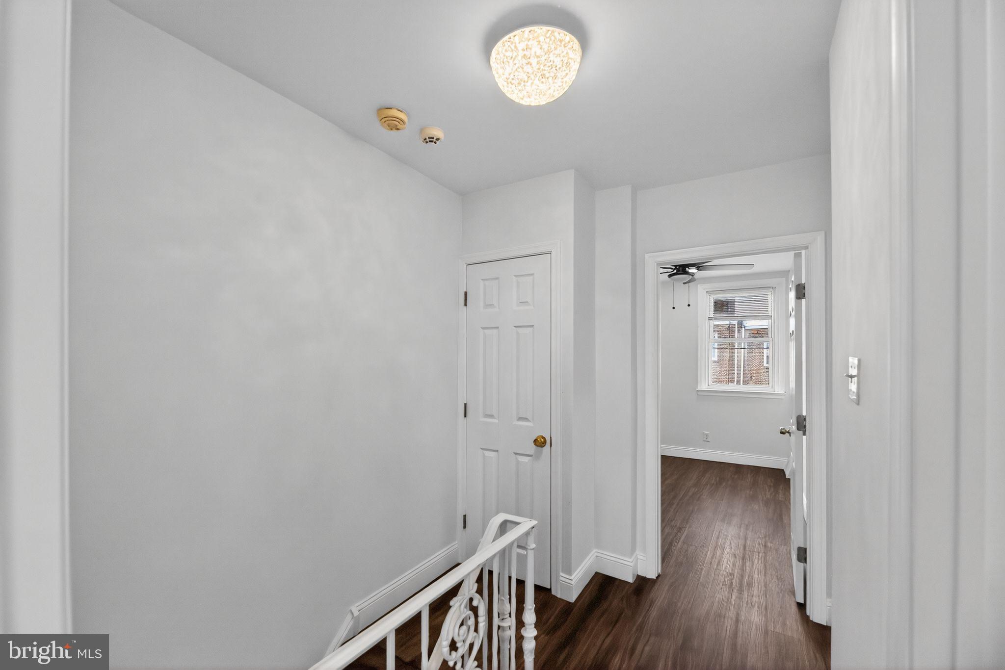 LAWNDALE - Residential