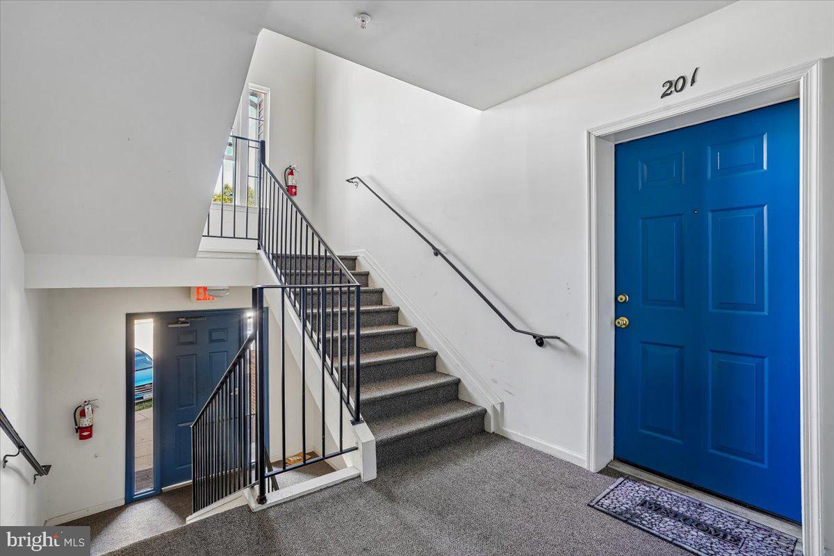 3580 SHERBROOKE CIRCLE 201