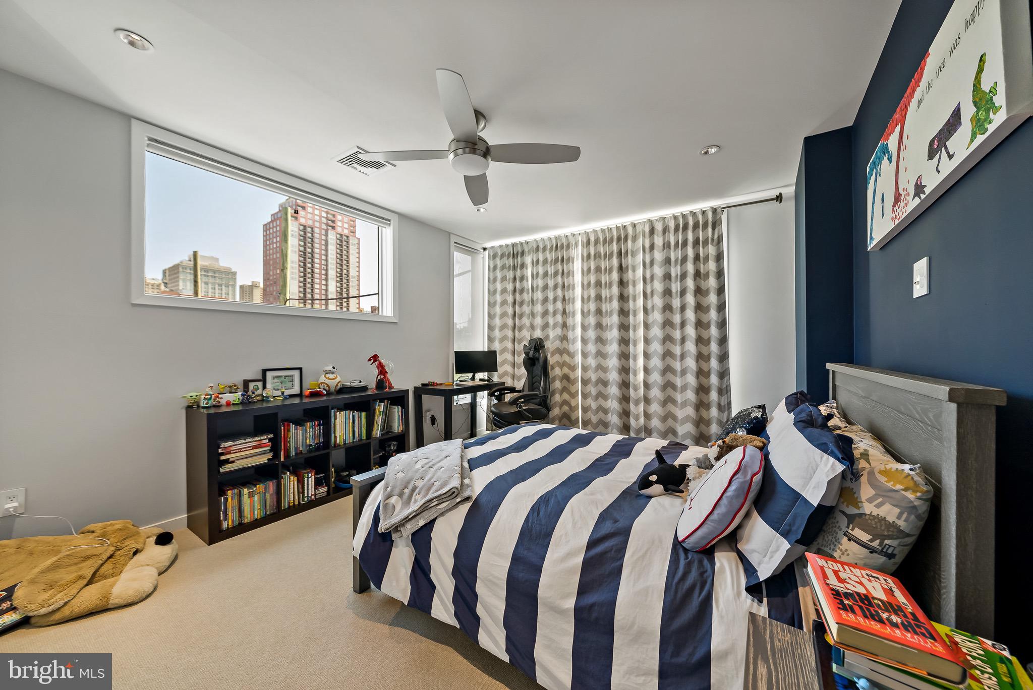 HAWTHORNE - Residential