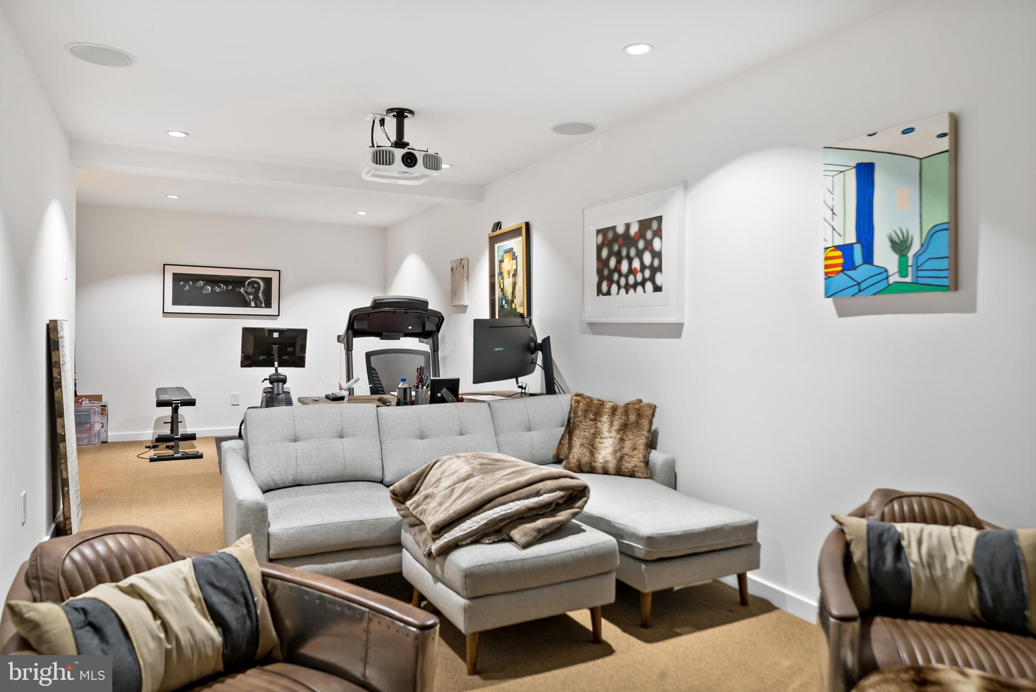 HAWTHORNE - Residential