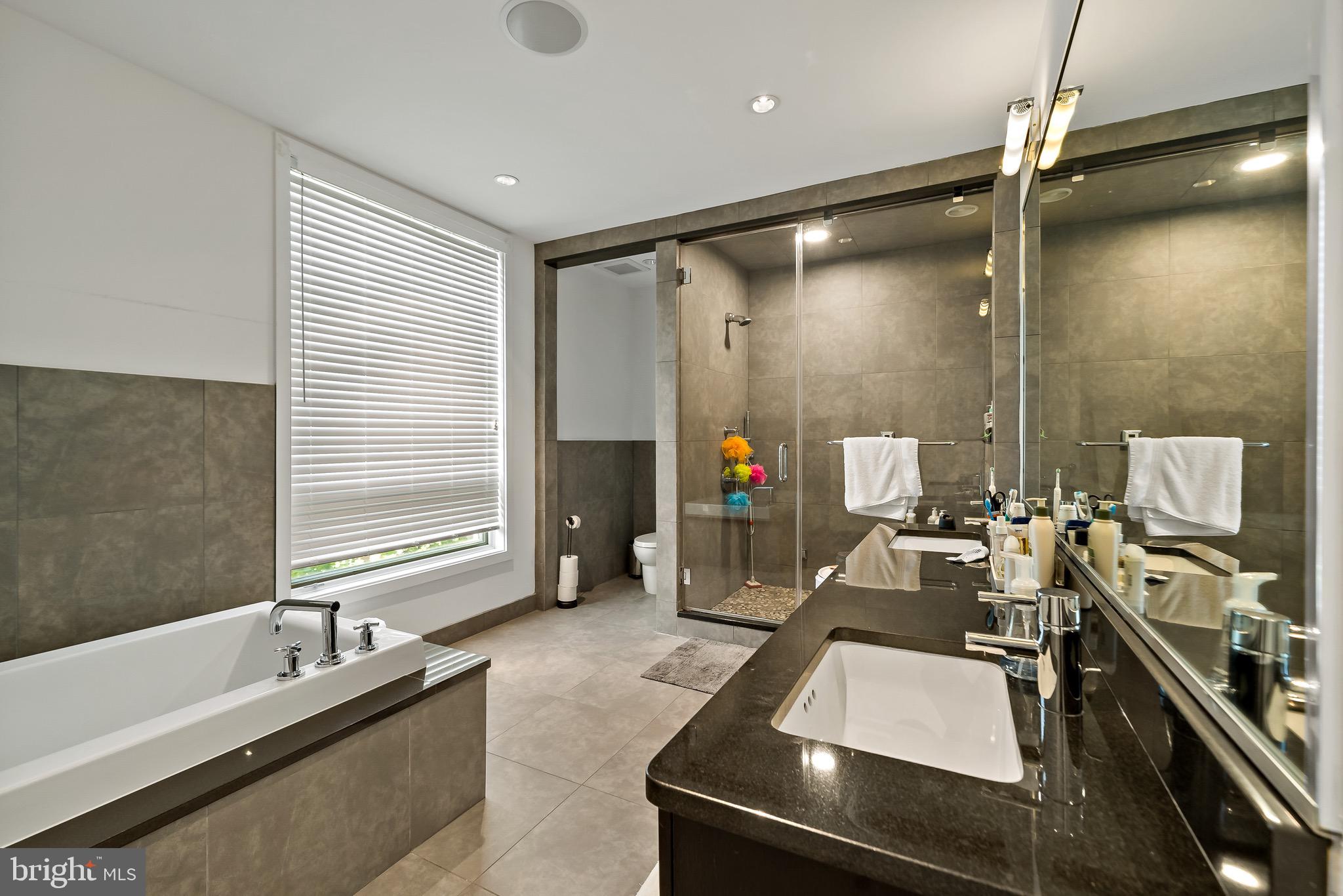 HAWTHORNE - Residential