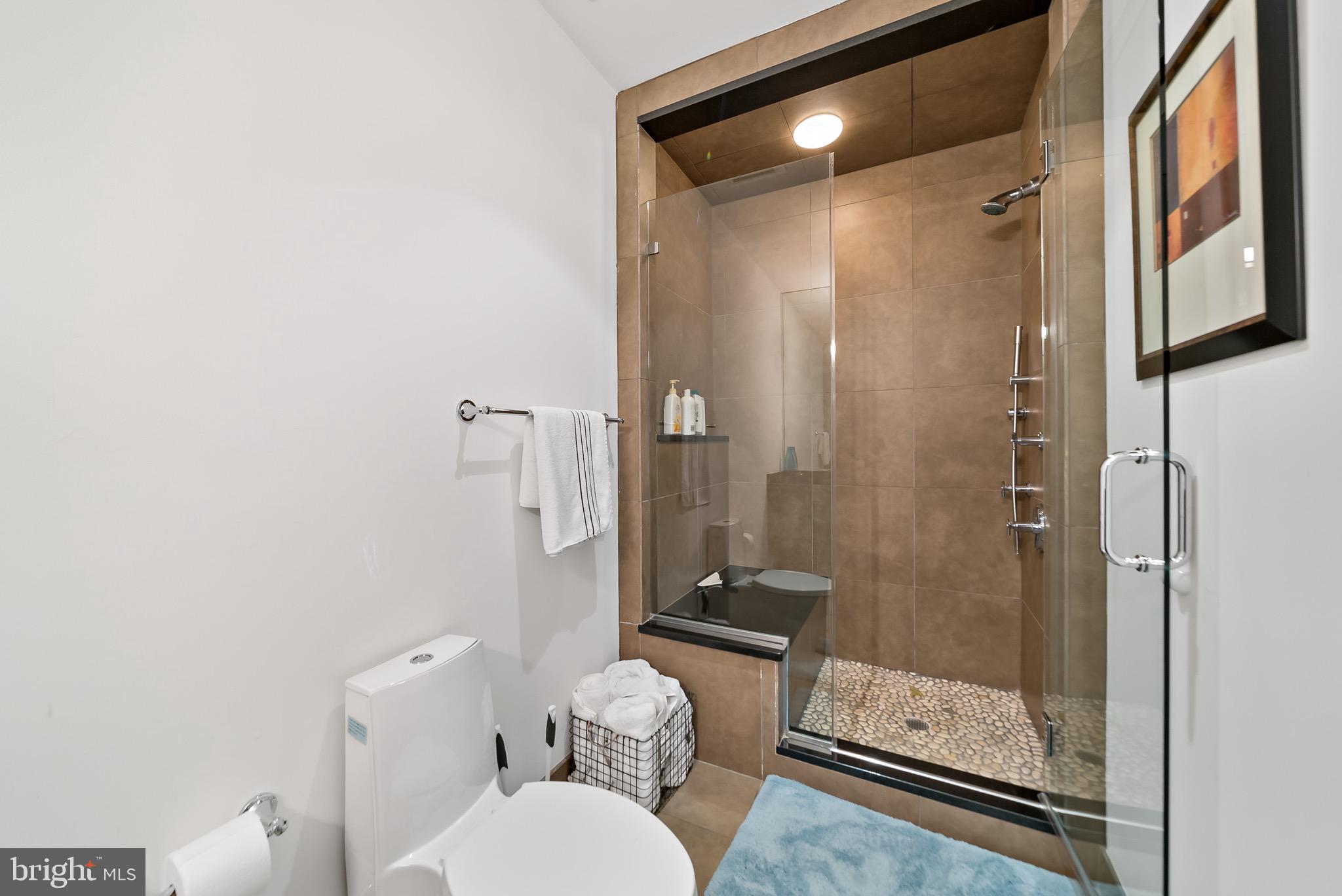 HAWTHORNE - Residential