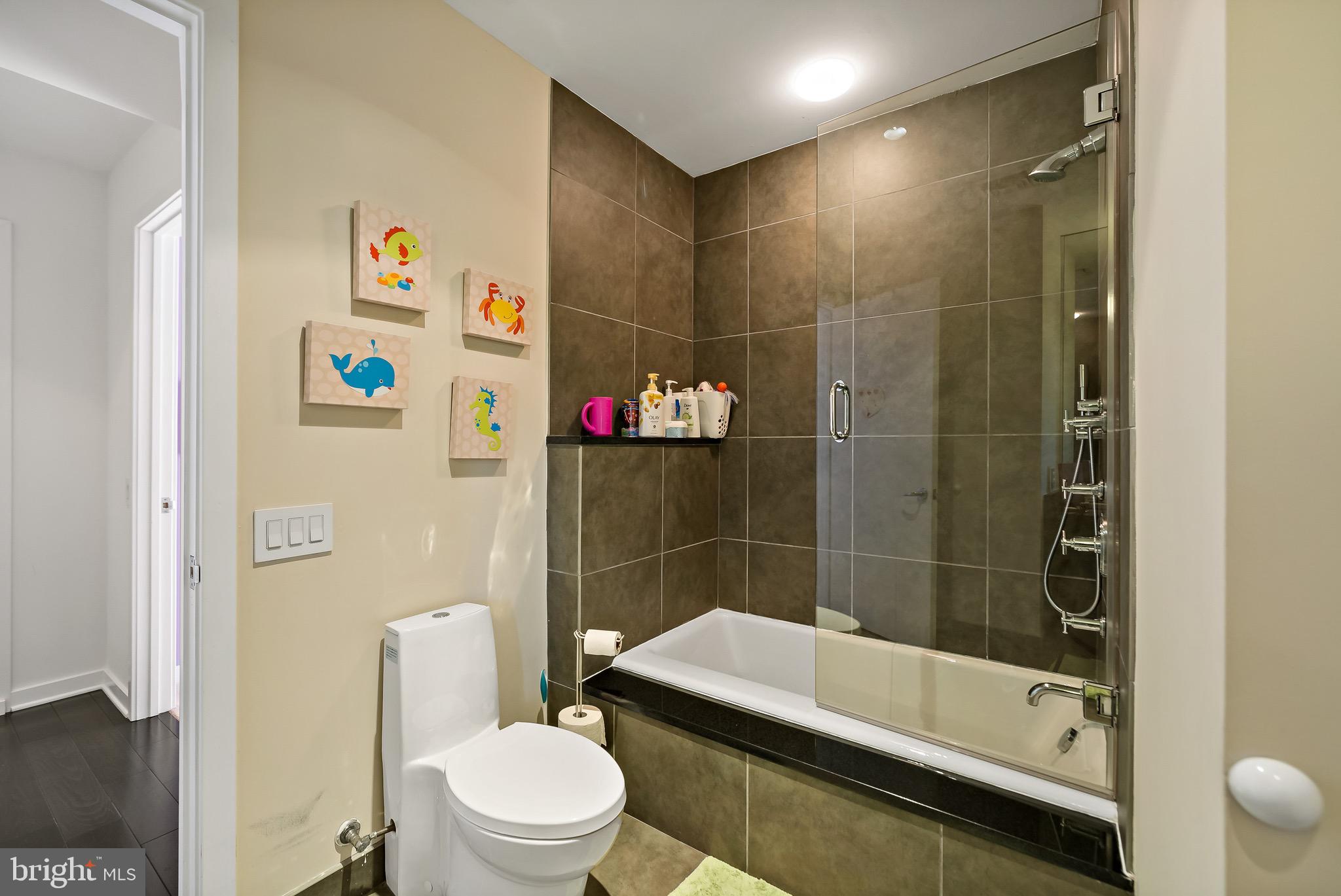 HAWTHORNE - Residential