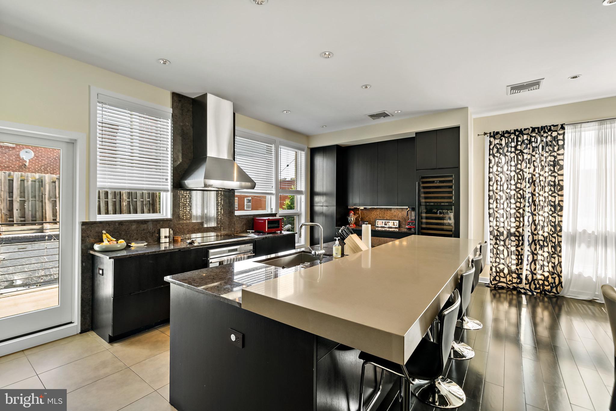 HAWTHORNE - Residential