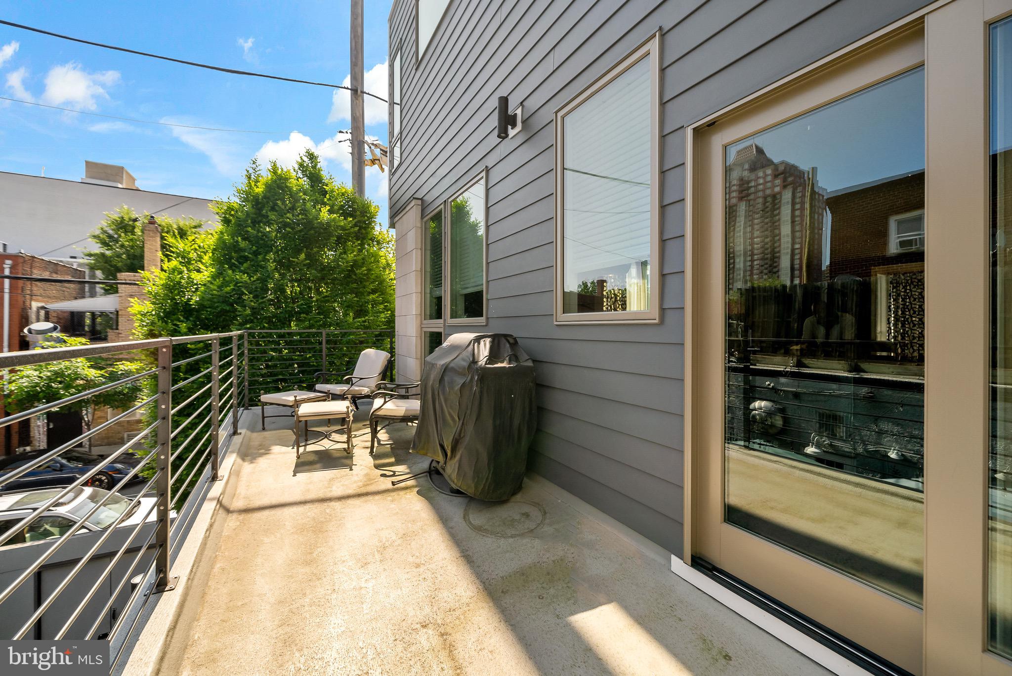 HAWTHORNE - Residential