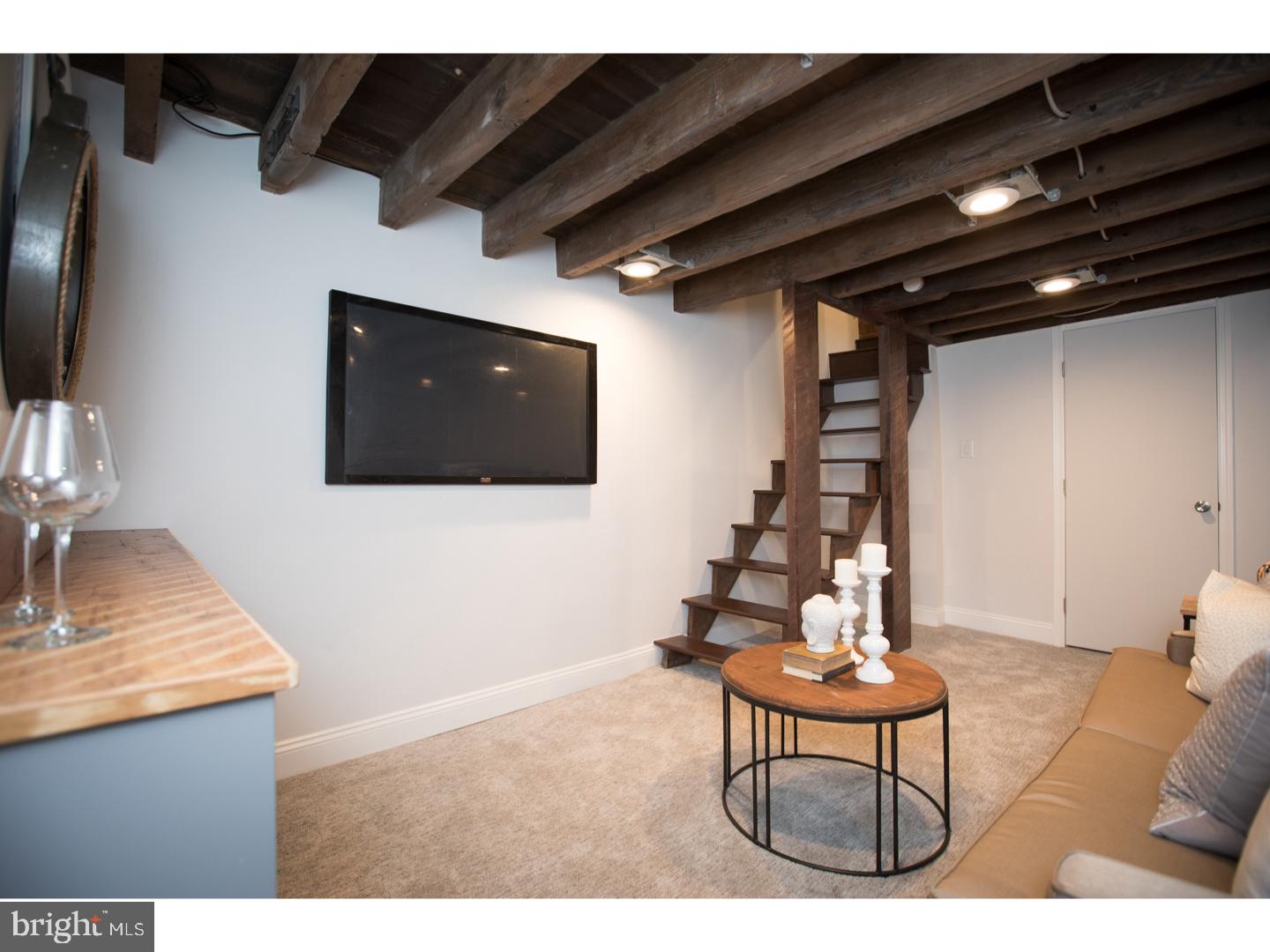 OLDE KENSINGTON - Residential