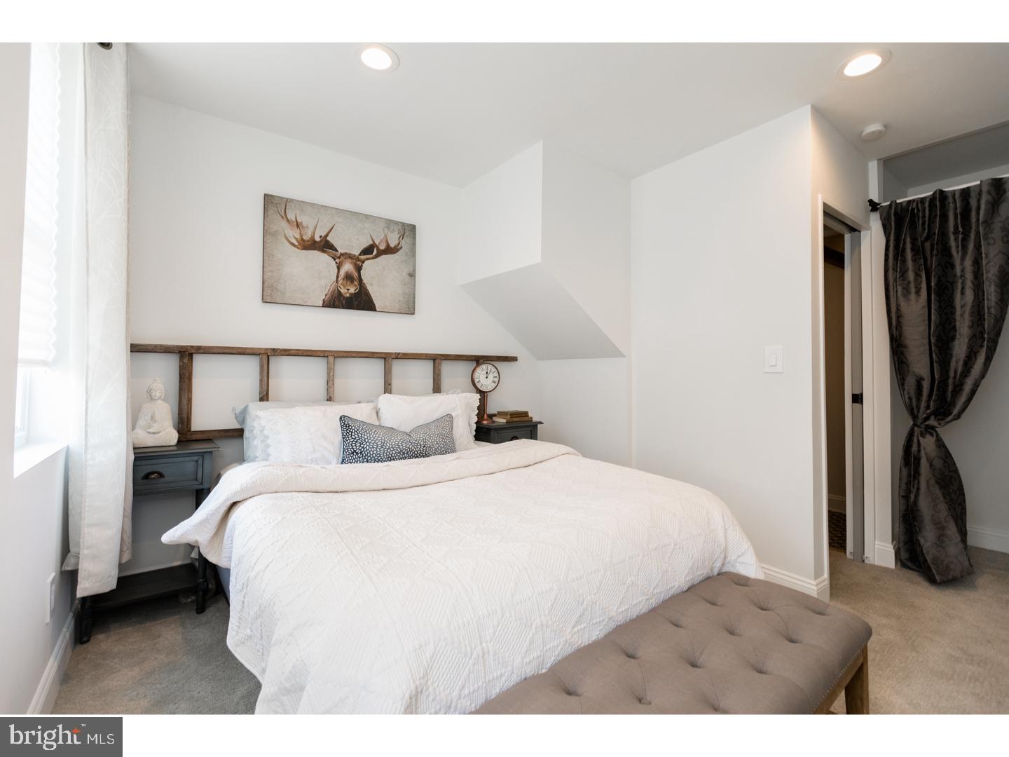 OLDE KENSINGTON - Residential