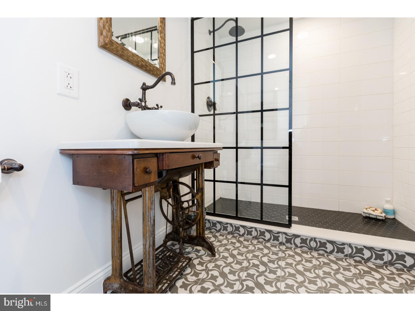 OLDE KENSINGTON - Residential