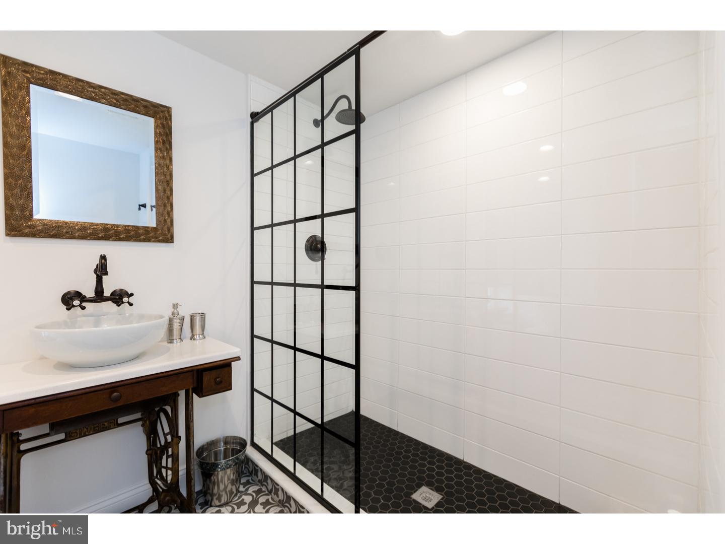 OLDE KENSINGTON - Residential