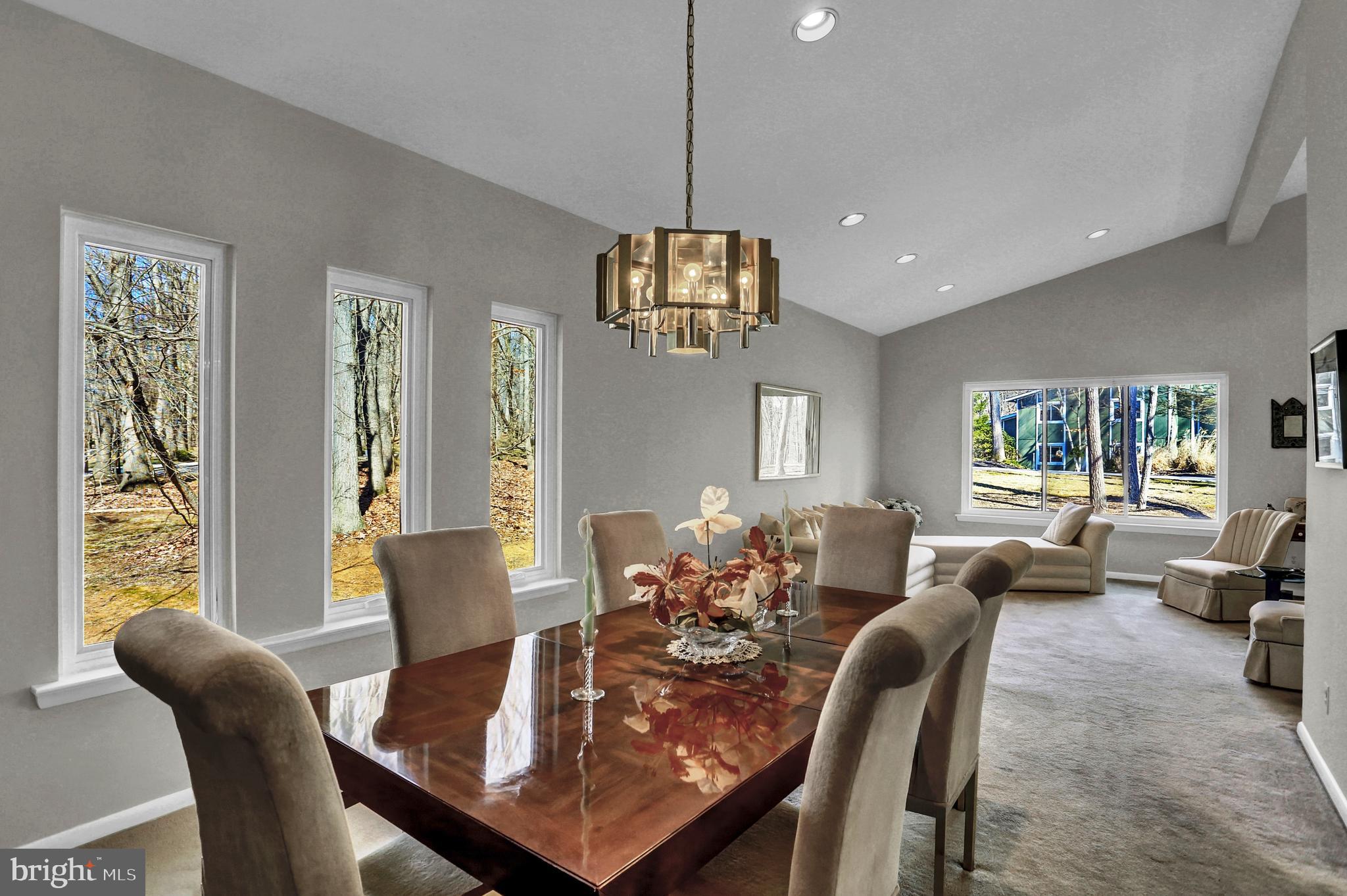 SUNNYBROOK FARMS - Residential