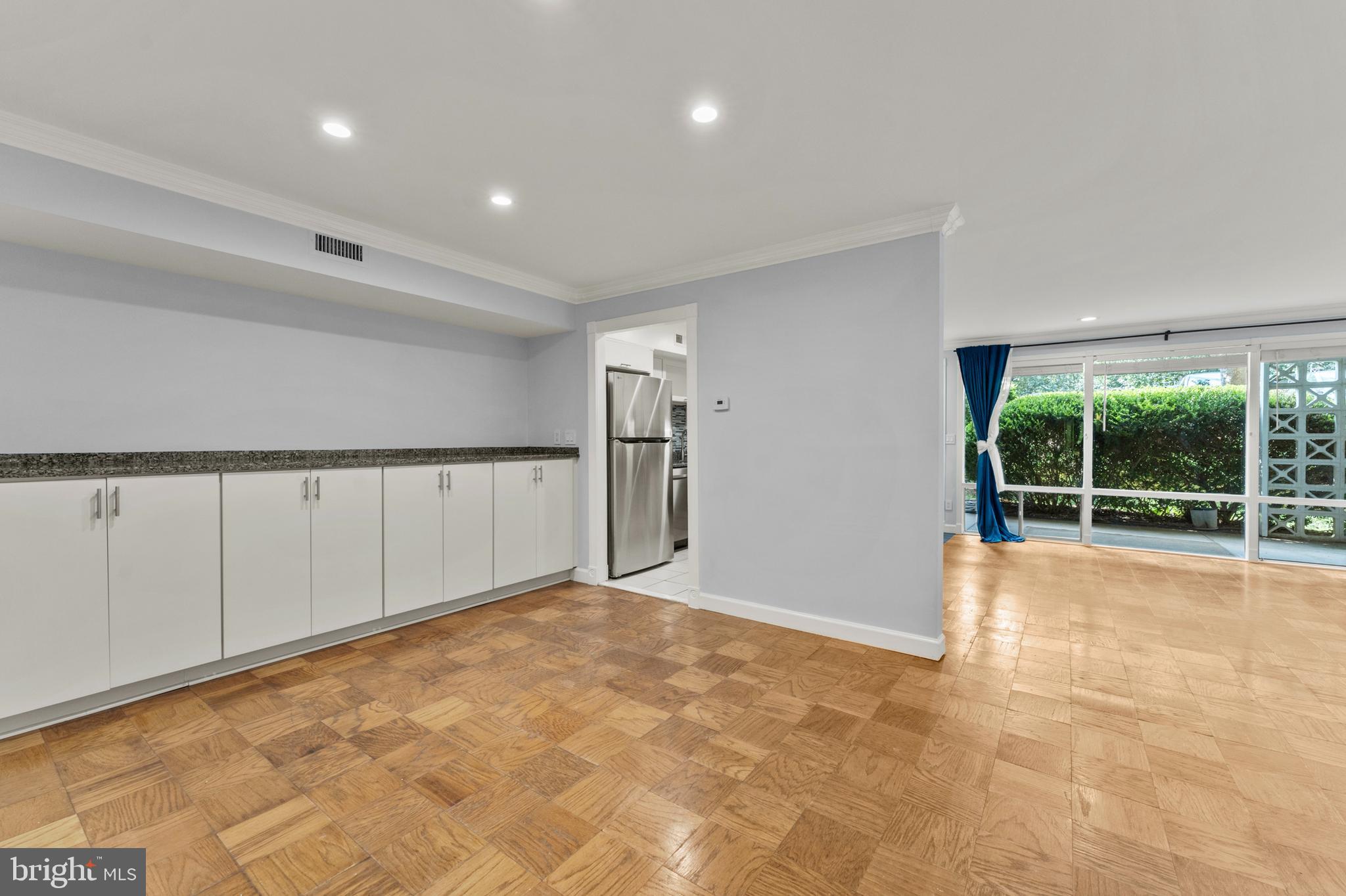 SPRING LAKE - Residential