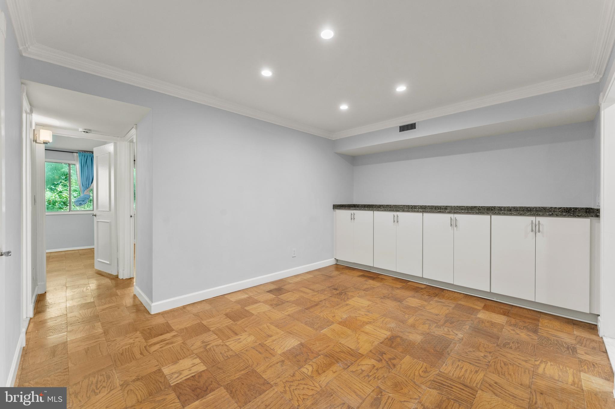 SPRING LAKE - Residential