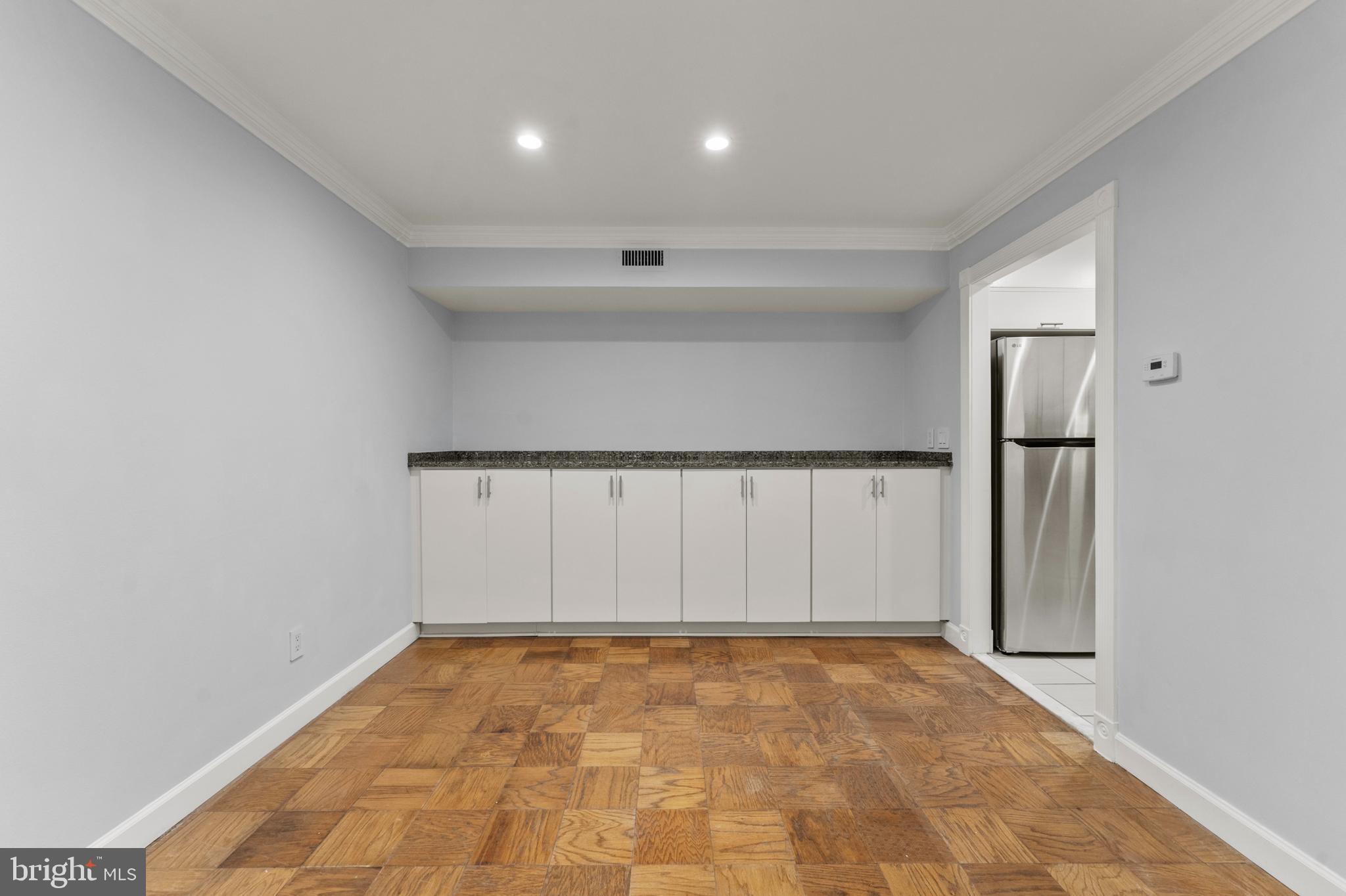 SPRING LAKE - Residential