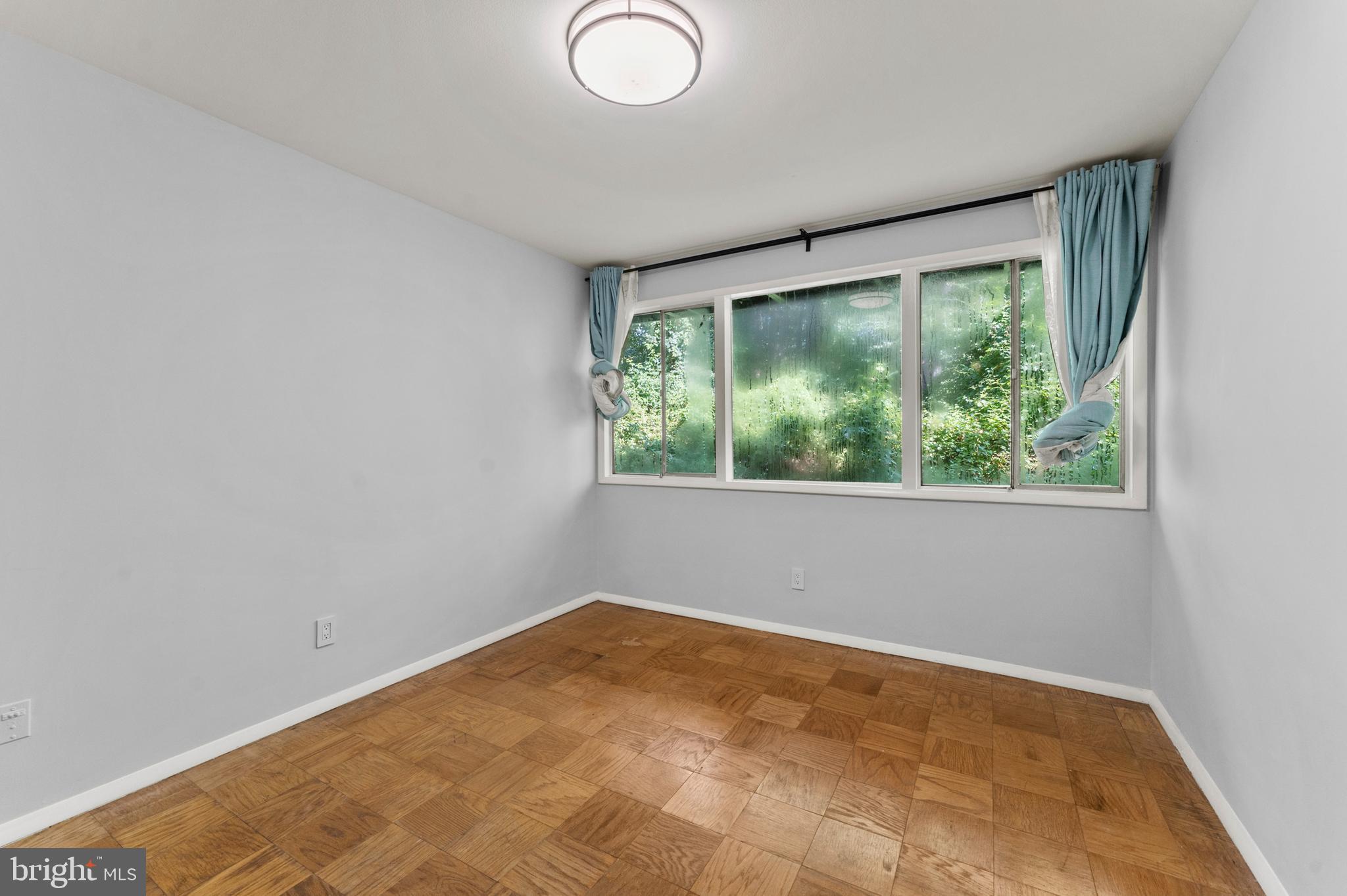 SPRING LAKE - Residential