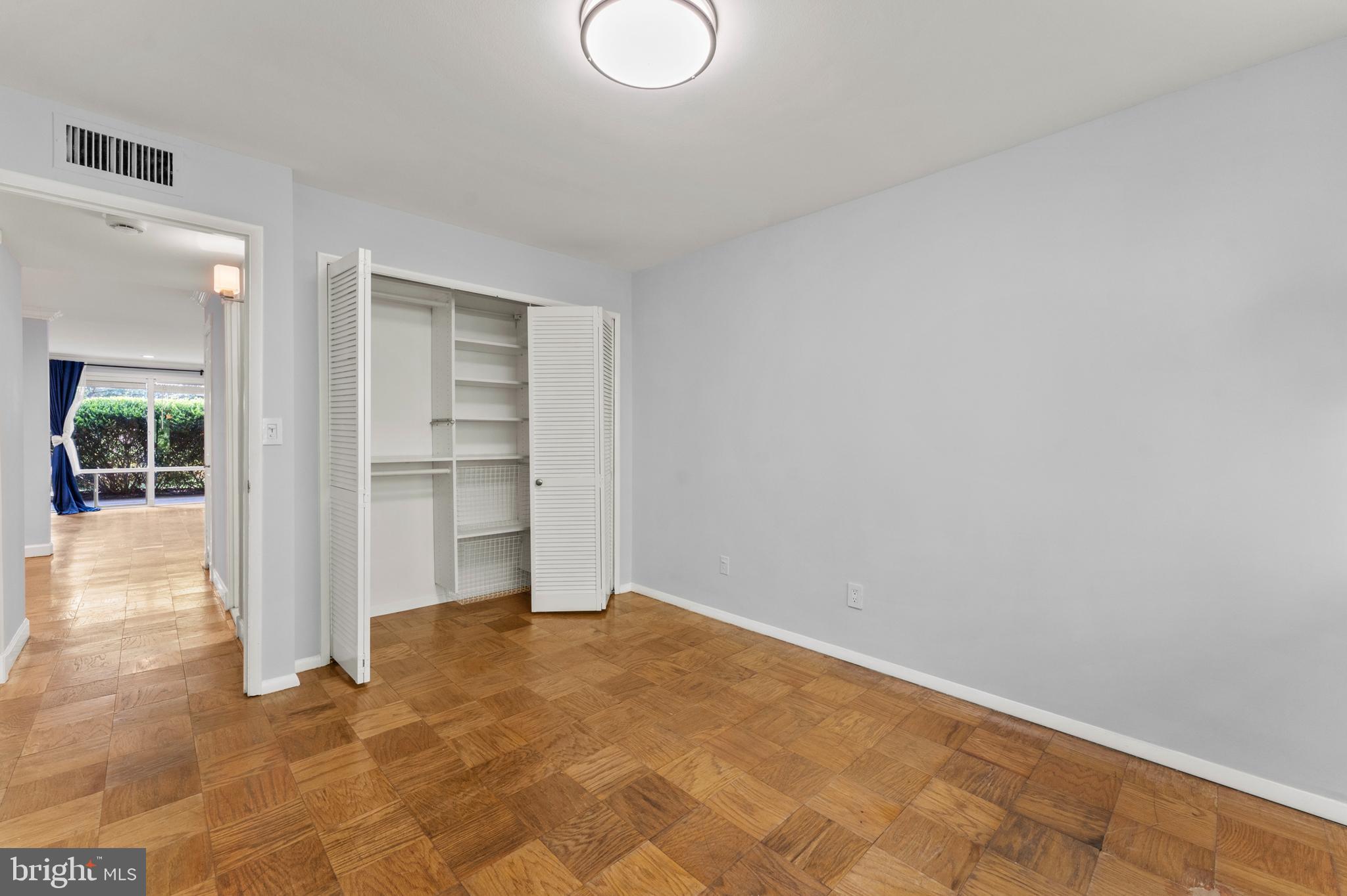 SPRING LAKE - Residential